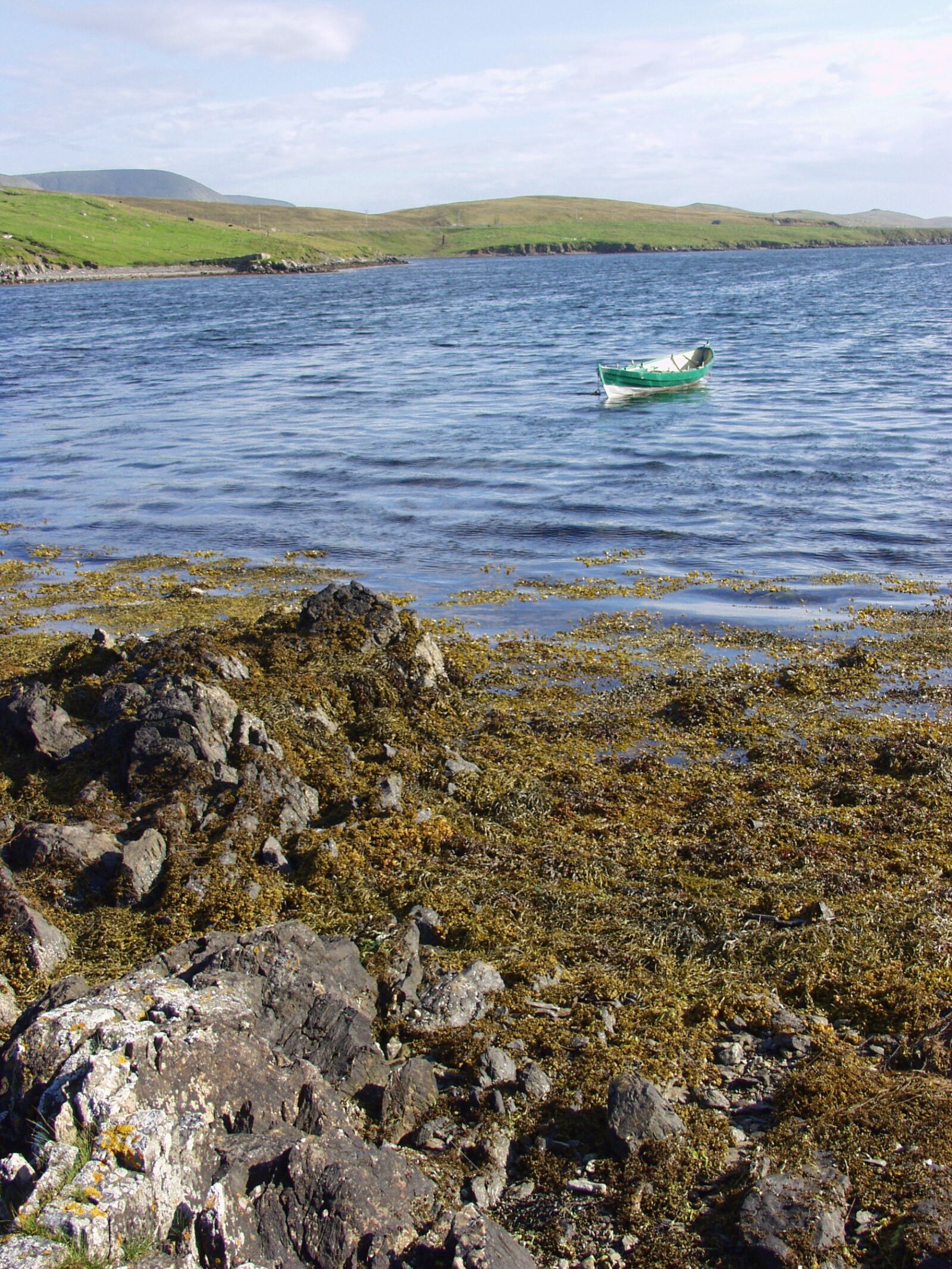 Olympus E-10 sample photo. Shetland isles, scotland, sea photography