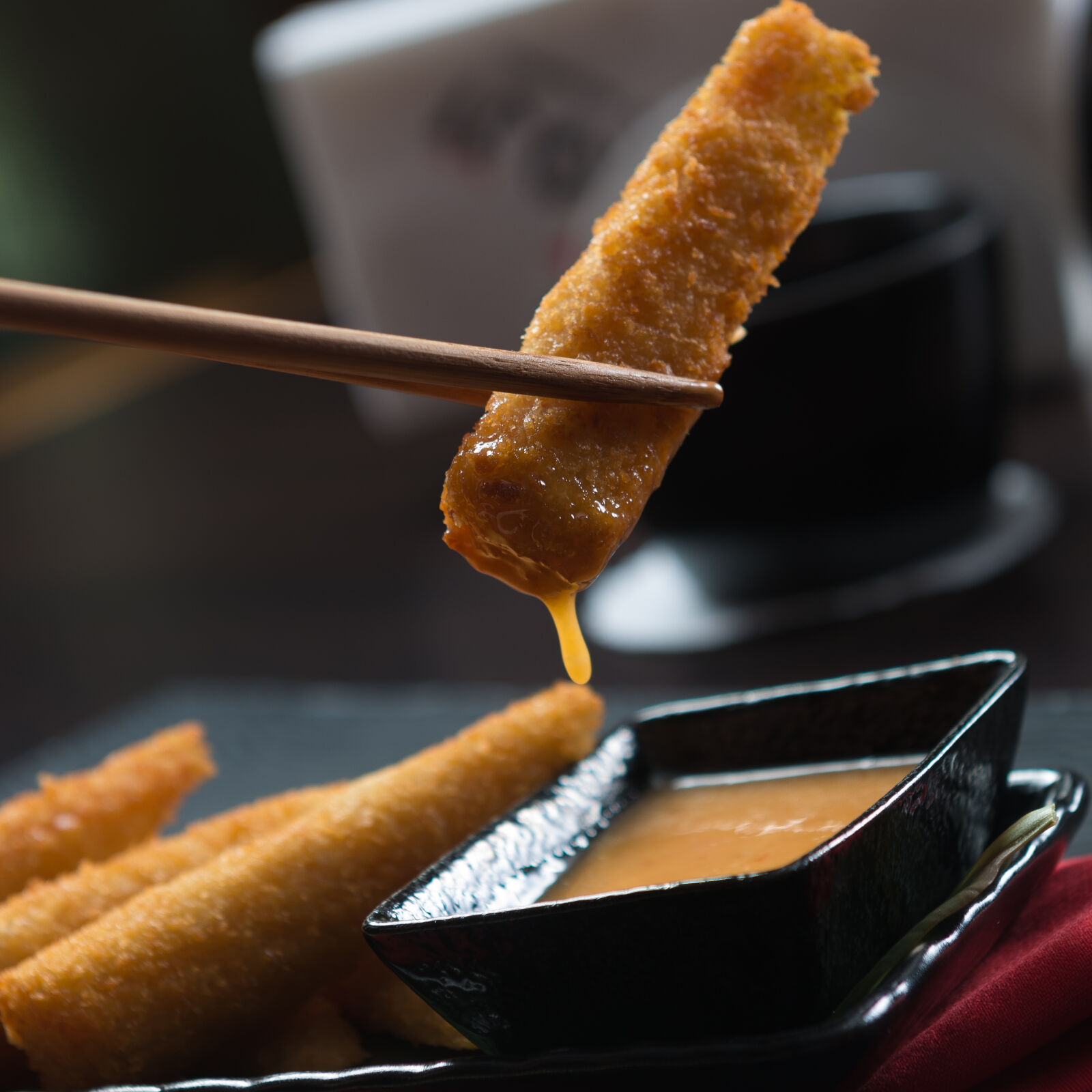 Nikon AF-S Nikkor 24-70mm F2.8G ED sample photo. Asian, food, blur, ceramic photography
