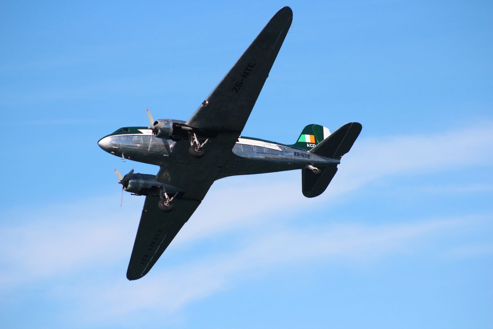 Canon EF 75-300mm f/4-5.6 USM sample photo. Airshow, sky, aviation photography