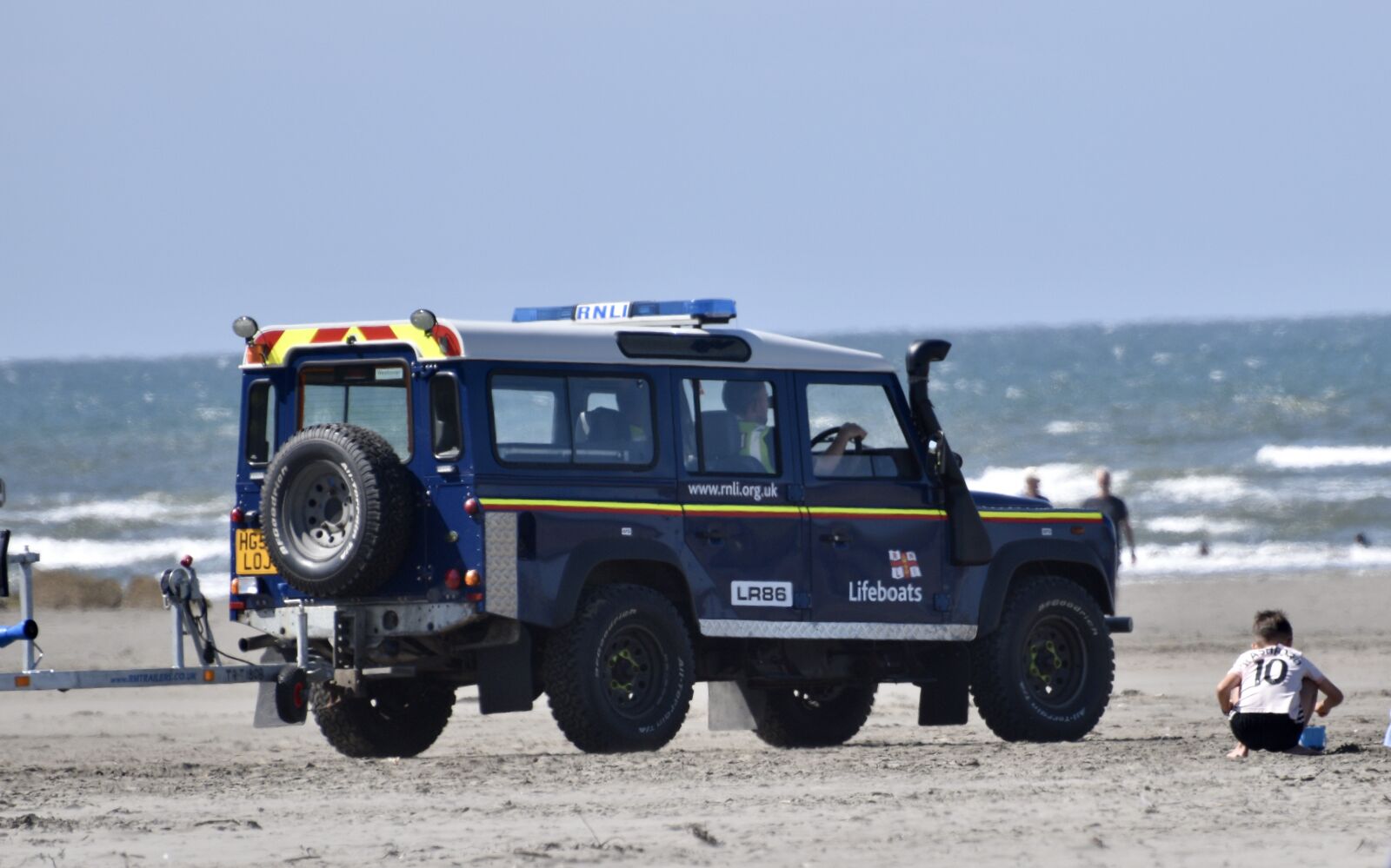 Nikon D5600 sample photo. Beach, rnli, seaside photography