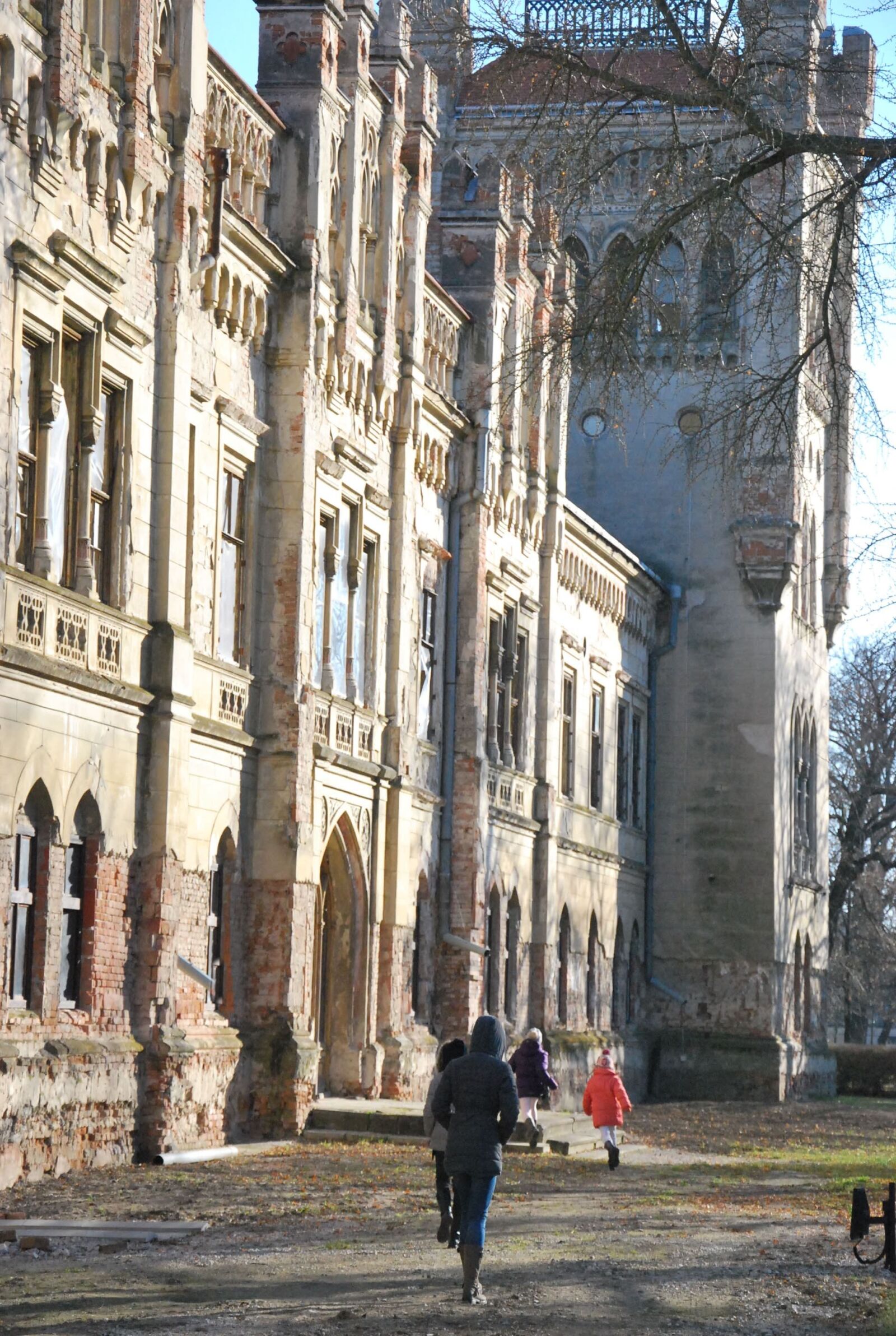 Nikon D60 sample photo. Mansion, park photography