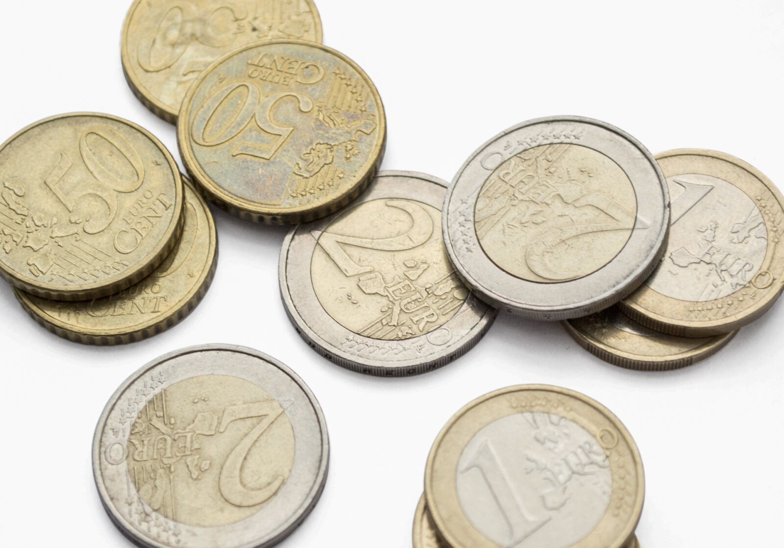 Nikon D3100 sample photo. Small, metal money, 50 cent photography