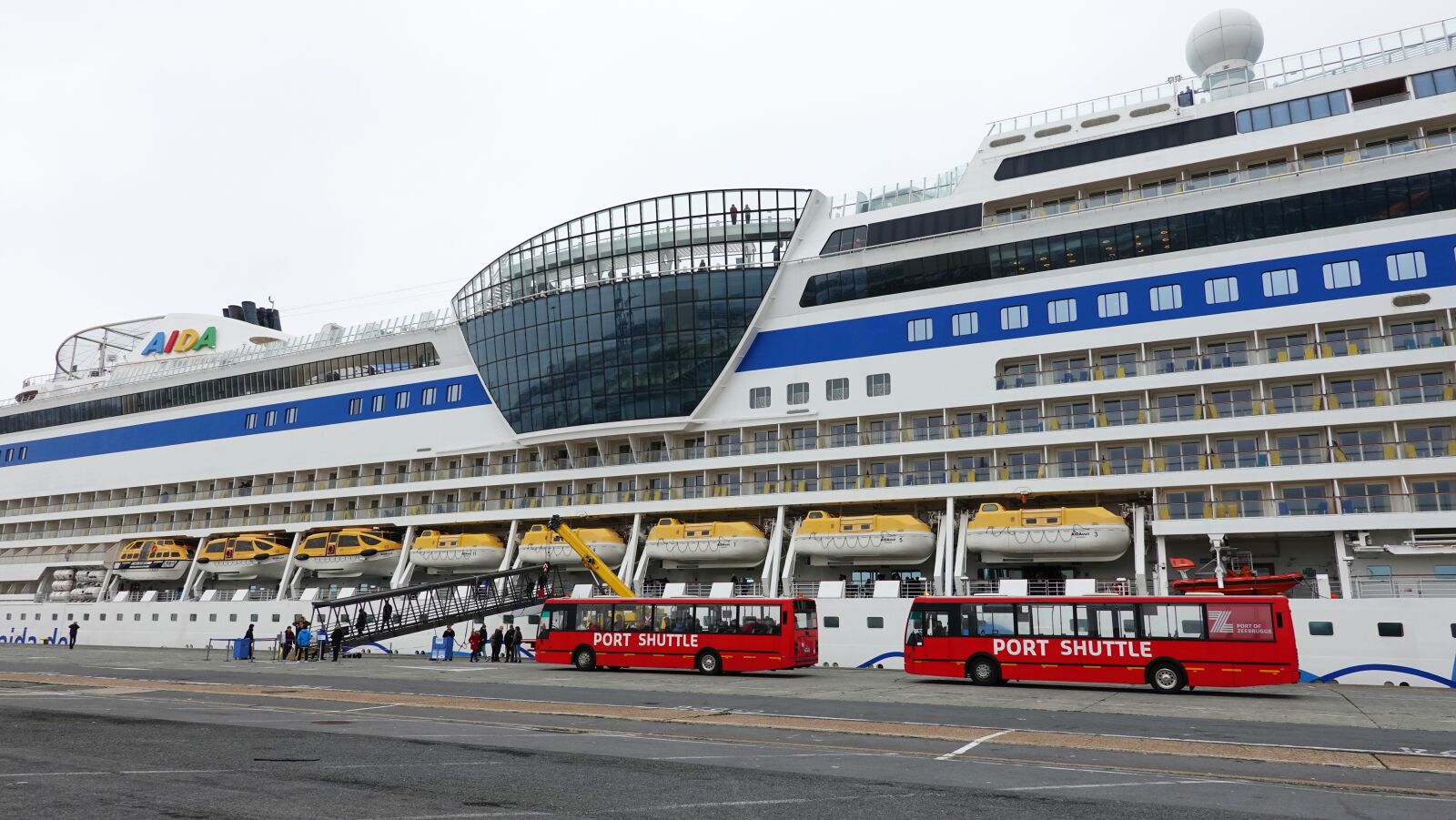 Sony Cyber-shot DSC-RX100 VI sample photo. Cruise, excursion, cruise ship photography