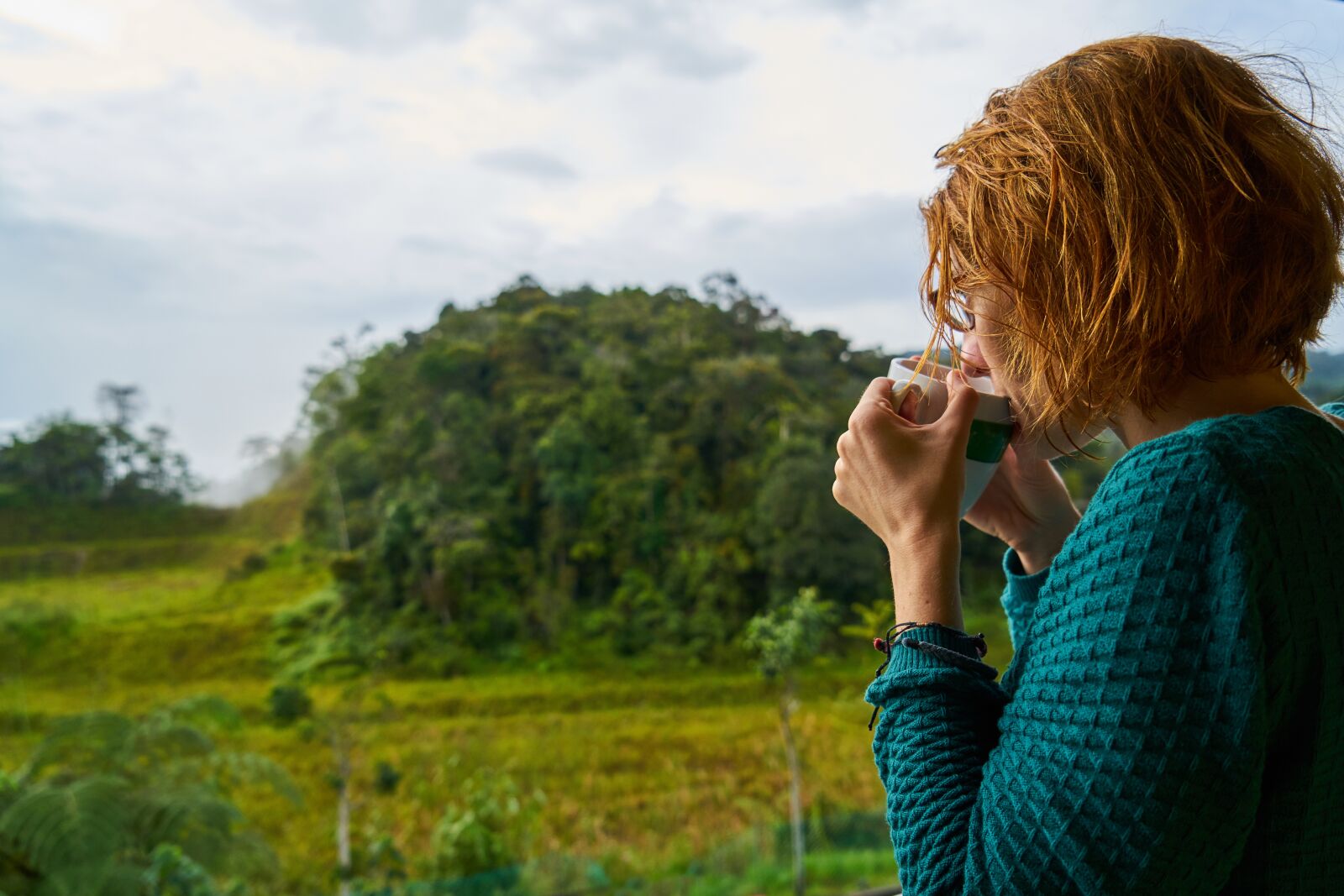 Sony a7R II sample photo. Coffee, woman, drink photography
