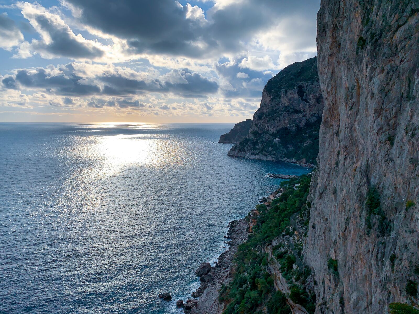 Apple iPhone XR sample photo. Capri, italia, sea photography