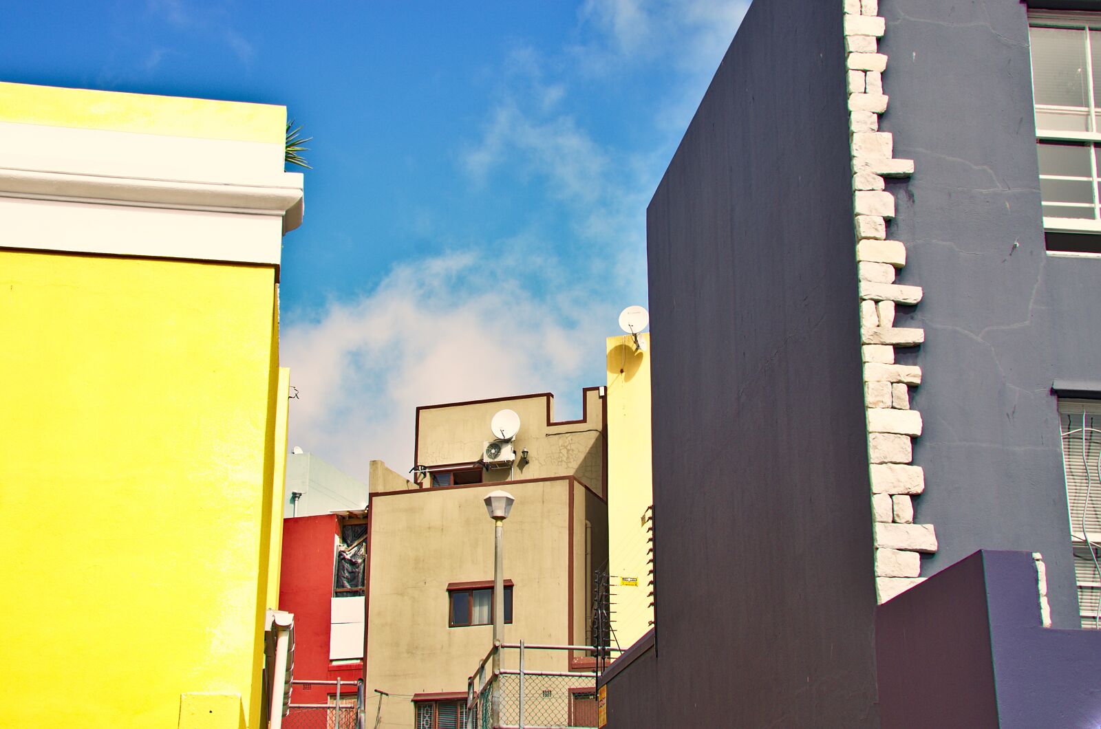 Nikon D7000 sample photo. Street, colorful, houses photography