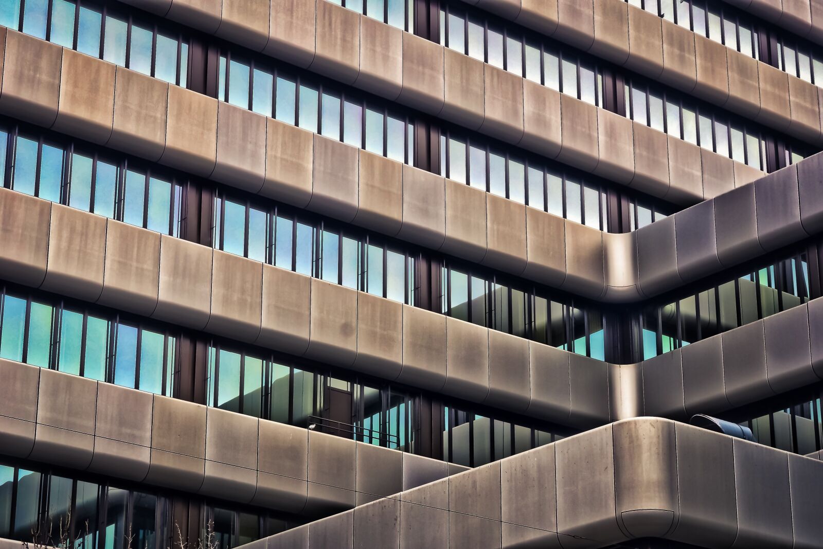 Olympus OM-D E-M10 sample photo. Modern, architecture, building photography