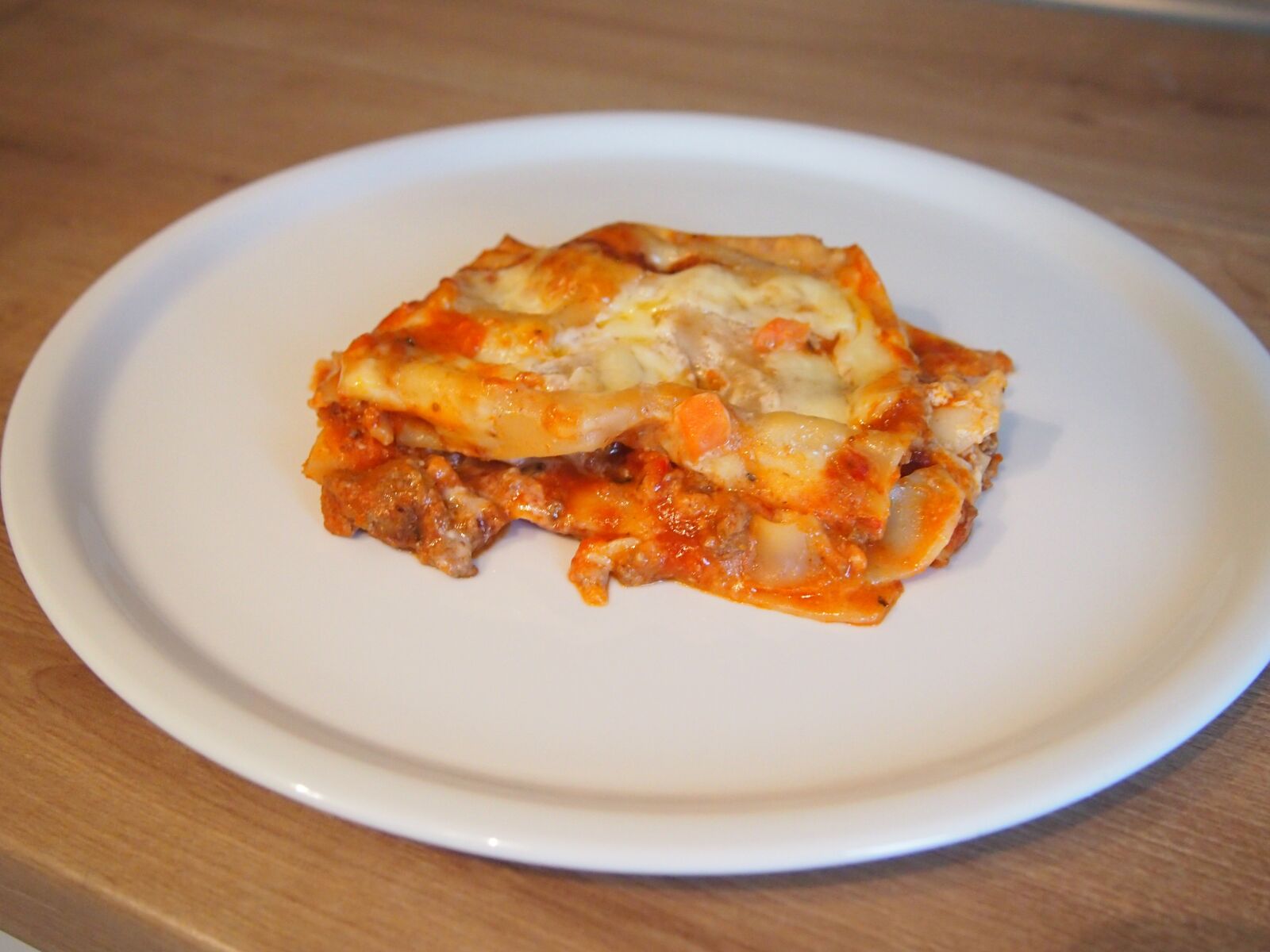 Olympus PEN E-PL3 sample photo. Lasagna, pasta, eat photography