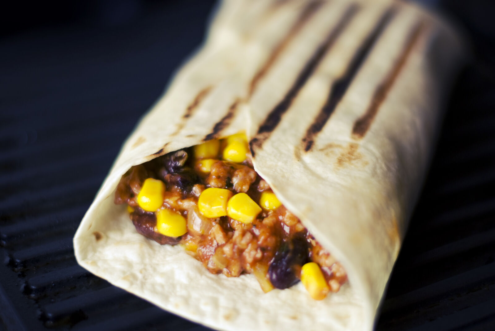 Nikon D60 sample photo. Beans, burrito, corn, wraps photography