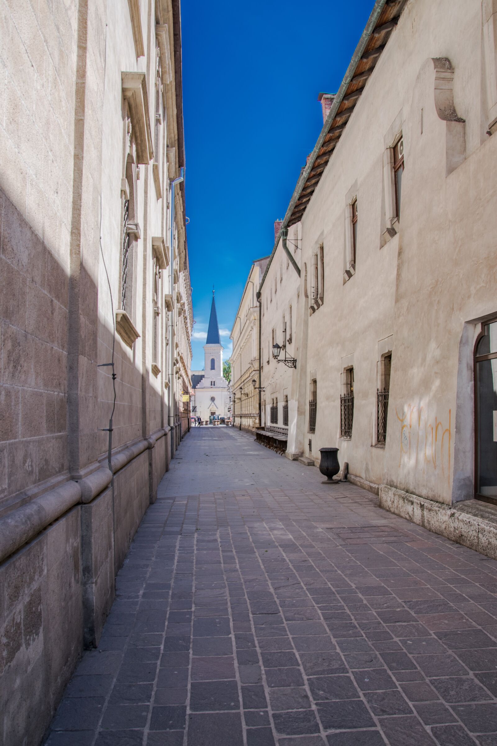 Nikon D5300 sample photo. Alley, architecture, old town photography