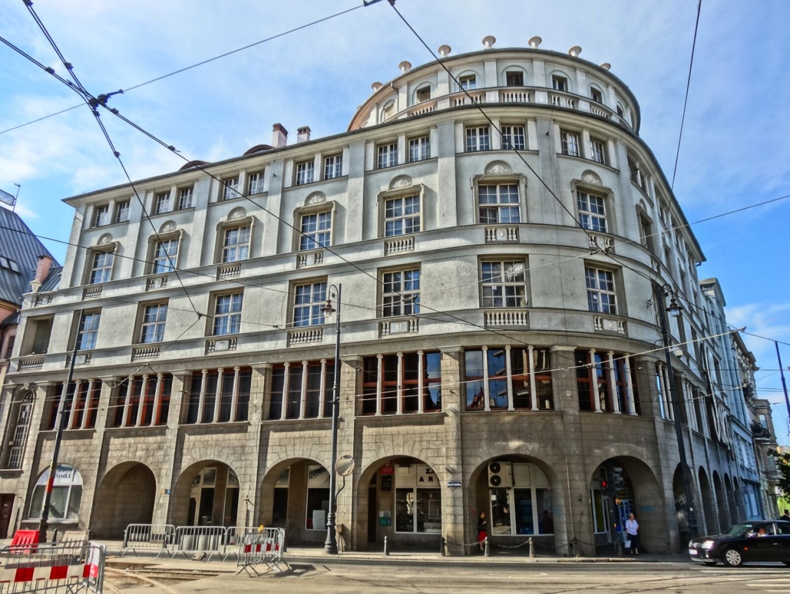Sony Cyber-shot DSC-HX20V sample photo. Theatre square, bydgoszcz, architecture photography