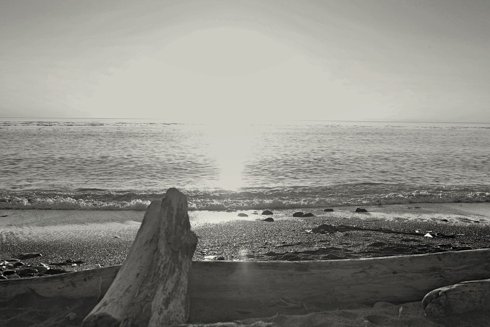 Canon EOS 550D (EOS Rebel T2i / EOS Kiss X4) sample photo. Beach, sea, sunset photography