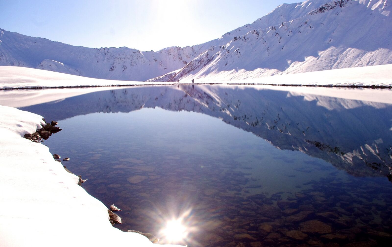 Pentax K-5 sample photo. Winter, snow, frost photography