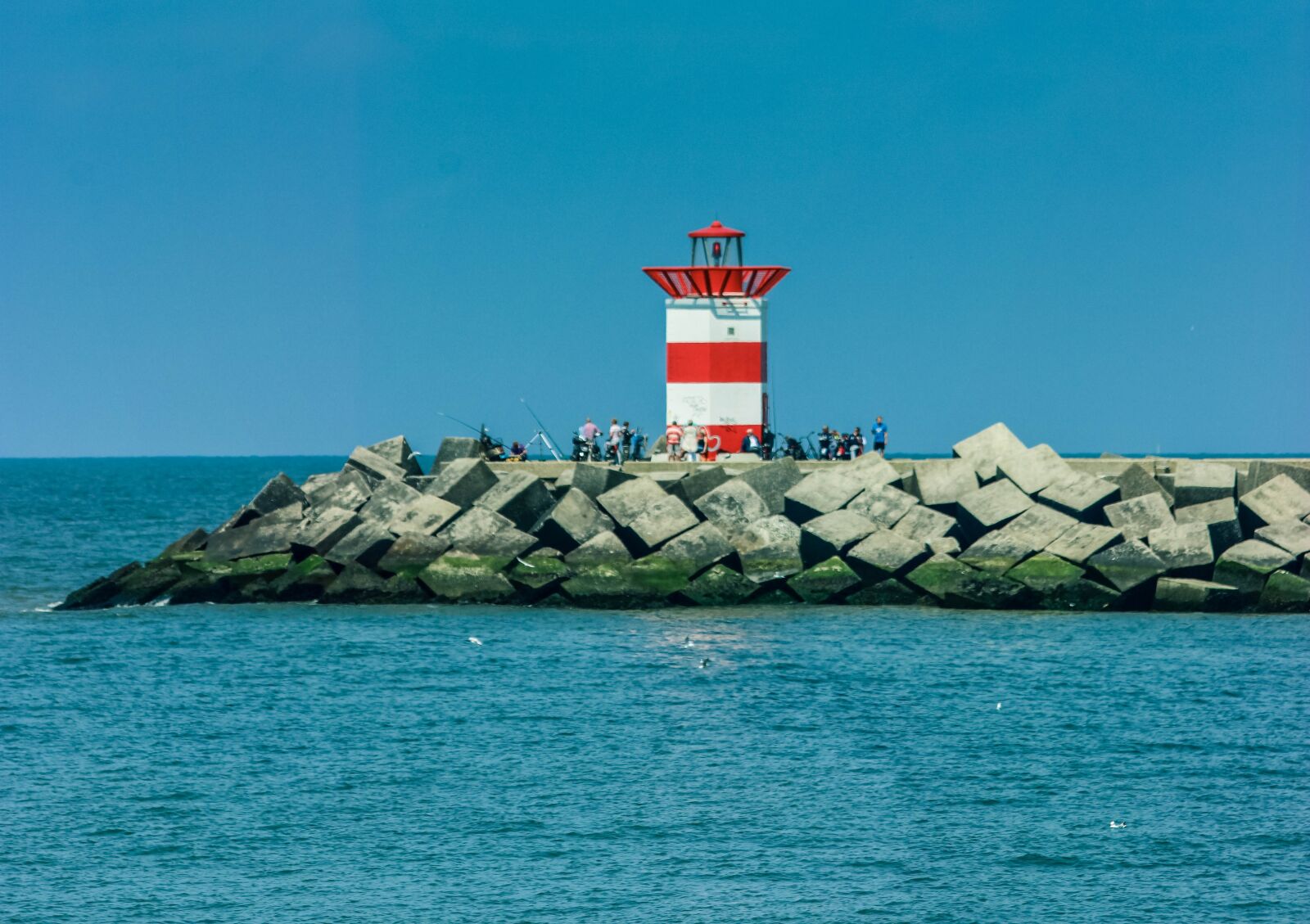 Canon EOS 600D (Rebel EOS T3i / EOS Kiss X5) sample photo. Lighthouse, coast, sea photography