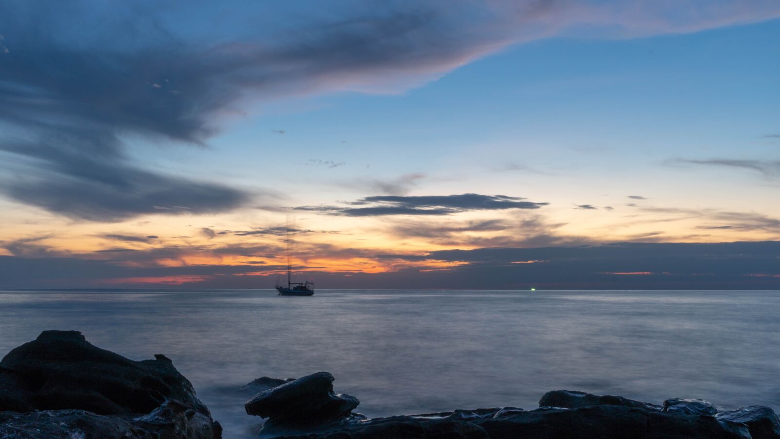 Sony a6500 sample photo. Water, panoramic, sunset photography
