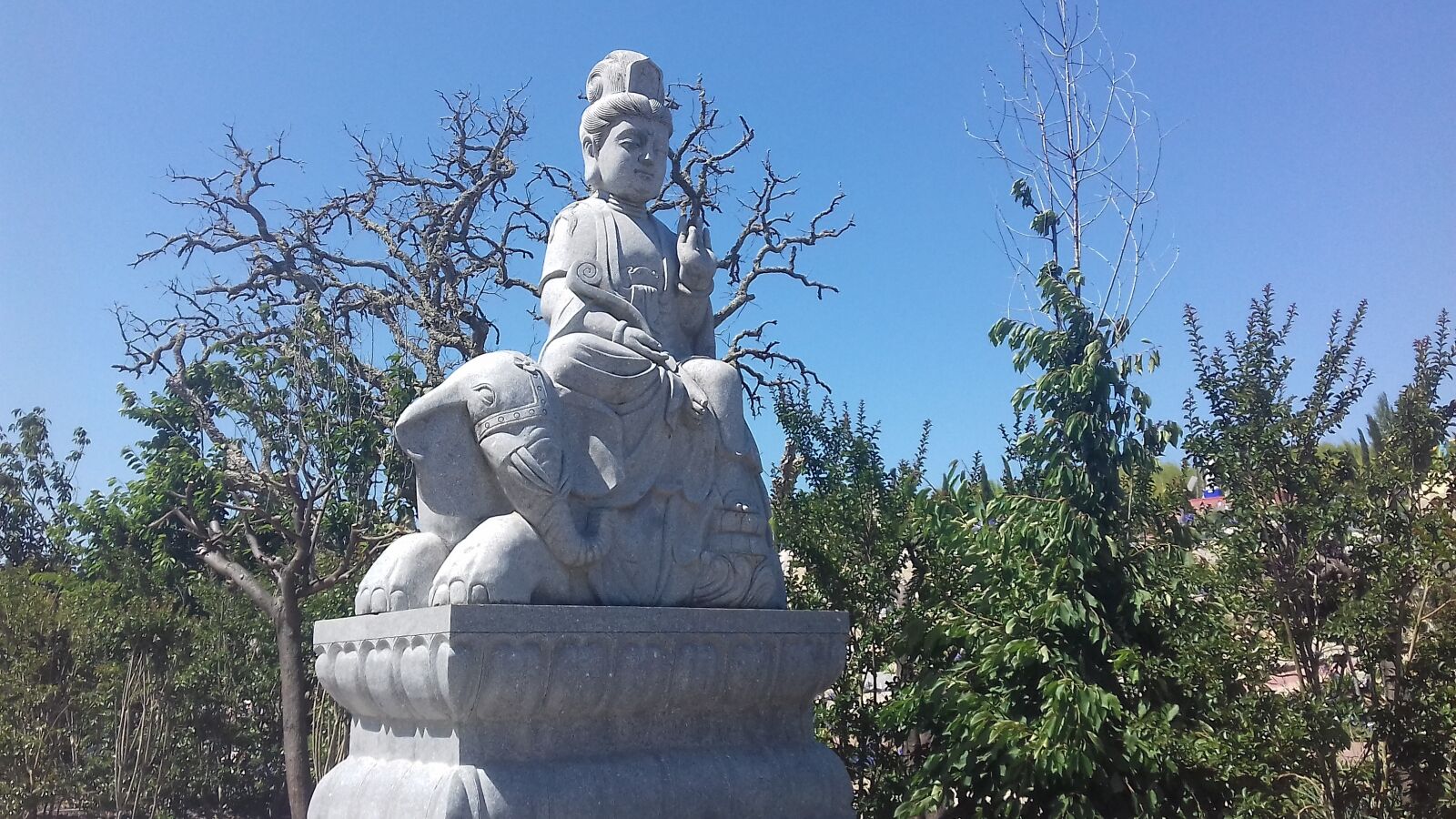 Samsung Galaxy J3(2016) sample photo. Oriental, sculpture, buddha photography