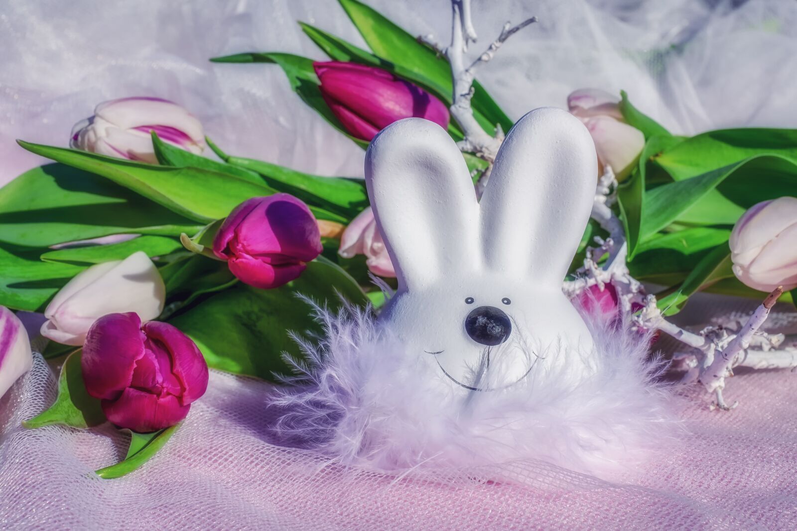Fujifilm X-T10 + Fujifilm XF 35mm F1.4 R sample photo. Easter bunny, easter, figure photography