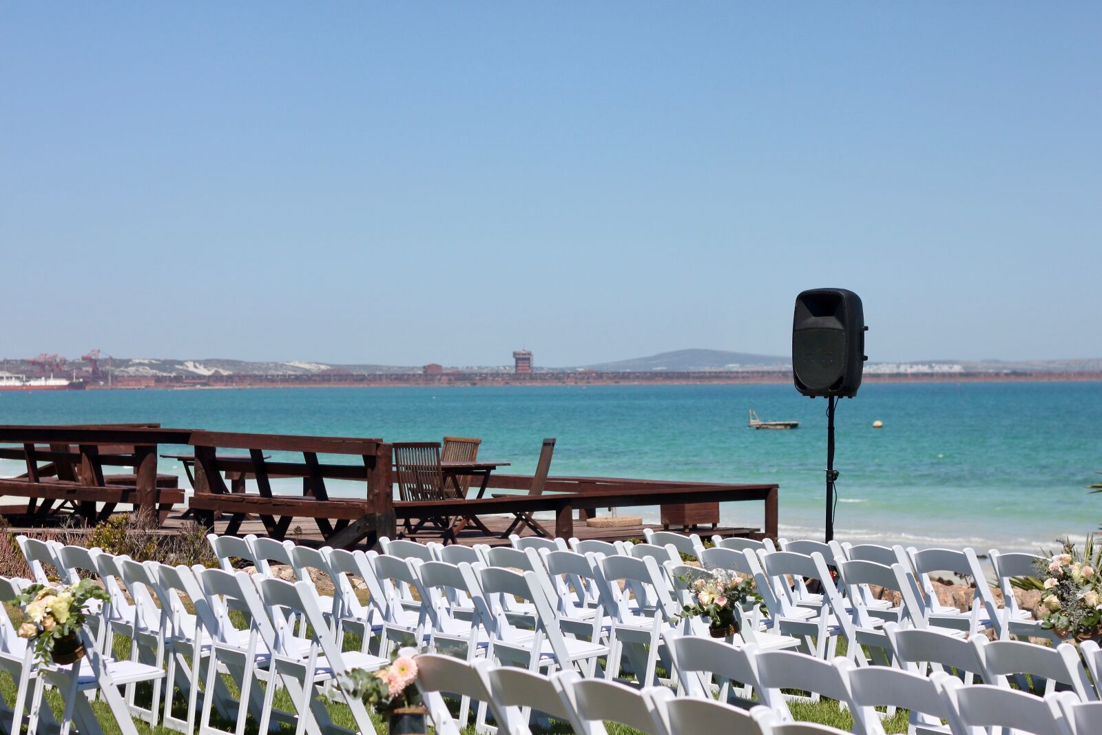Canon EOS 500D (EOS Rebel T1i / EOS Kiss X3) sample photo. Sea, chair, travel photography