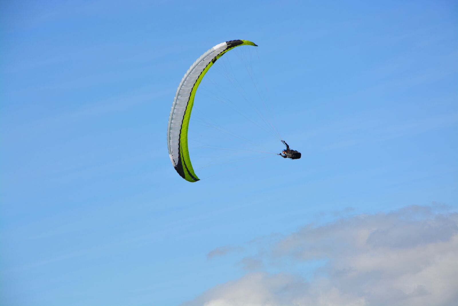 Nikon D5200 sample photo. Paragliding, free flight, figure photography