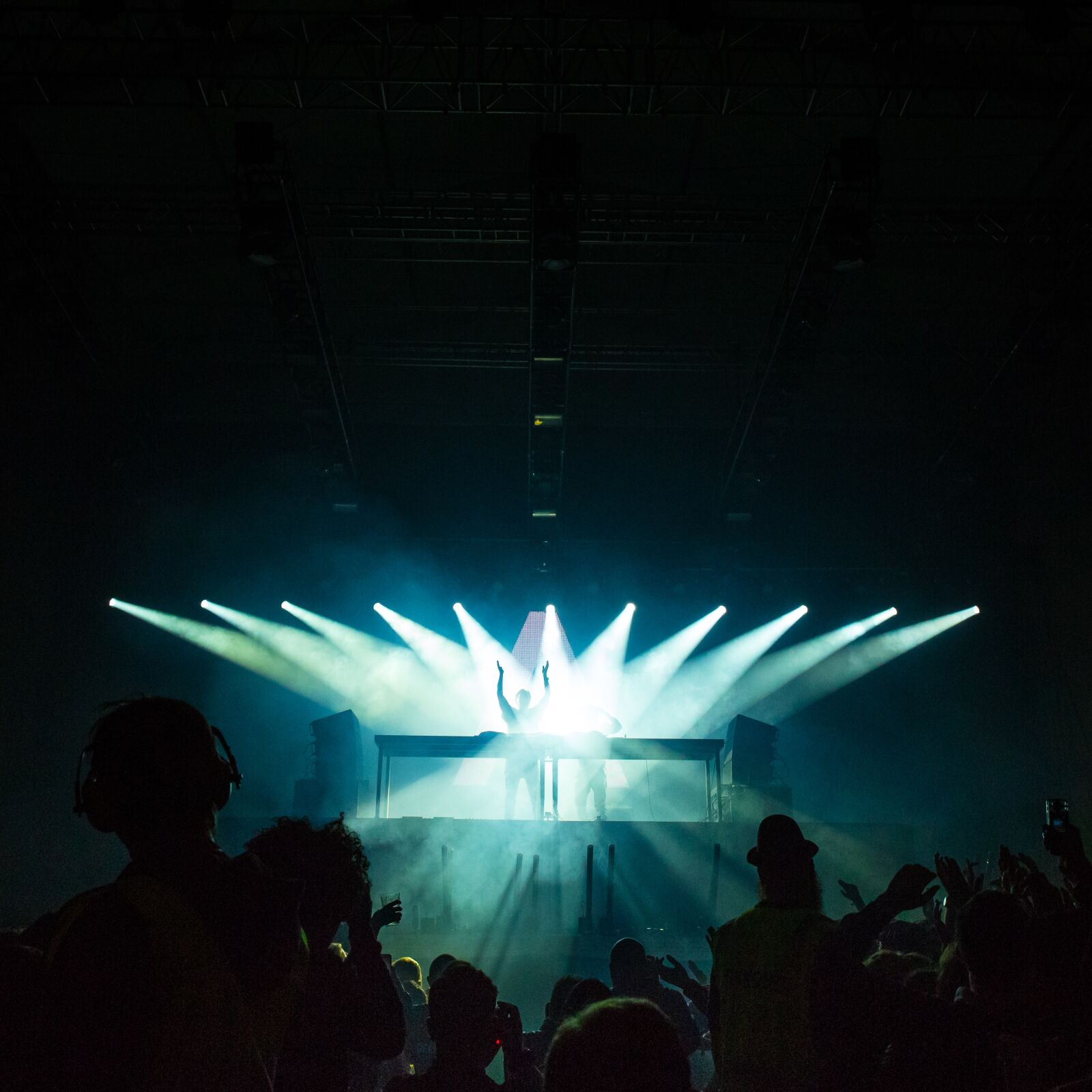 Canon EOS 5D Mark III sample photo. Stage, concert, rock photography