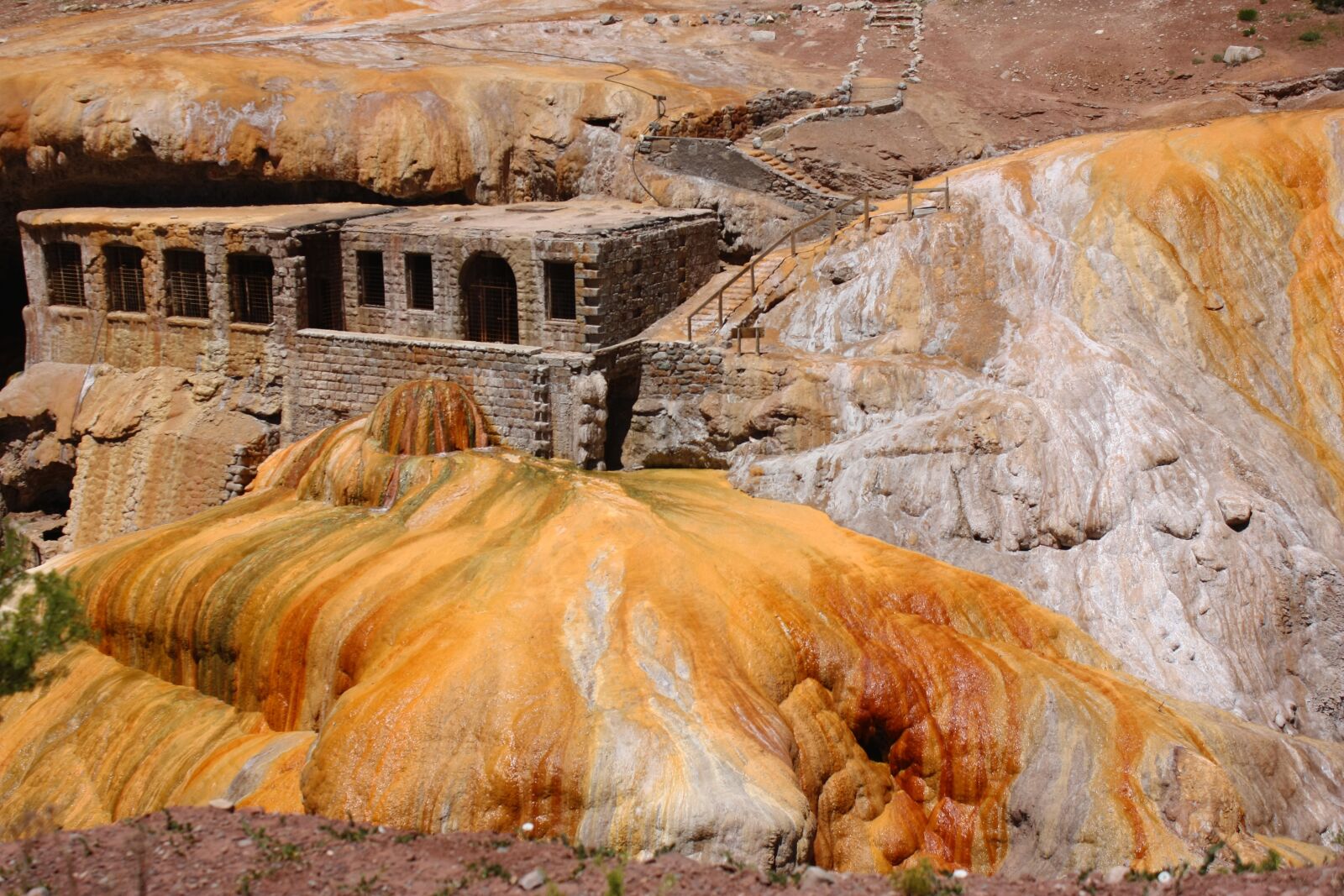 Canon EOS 450D (EOS Rebel XSi / EOS Kiss X2) sample photo. Sulphur, puente del inca photography