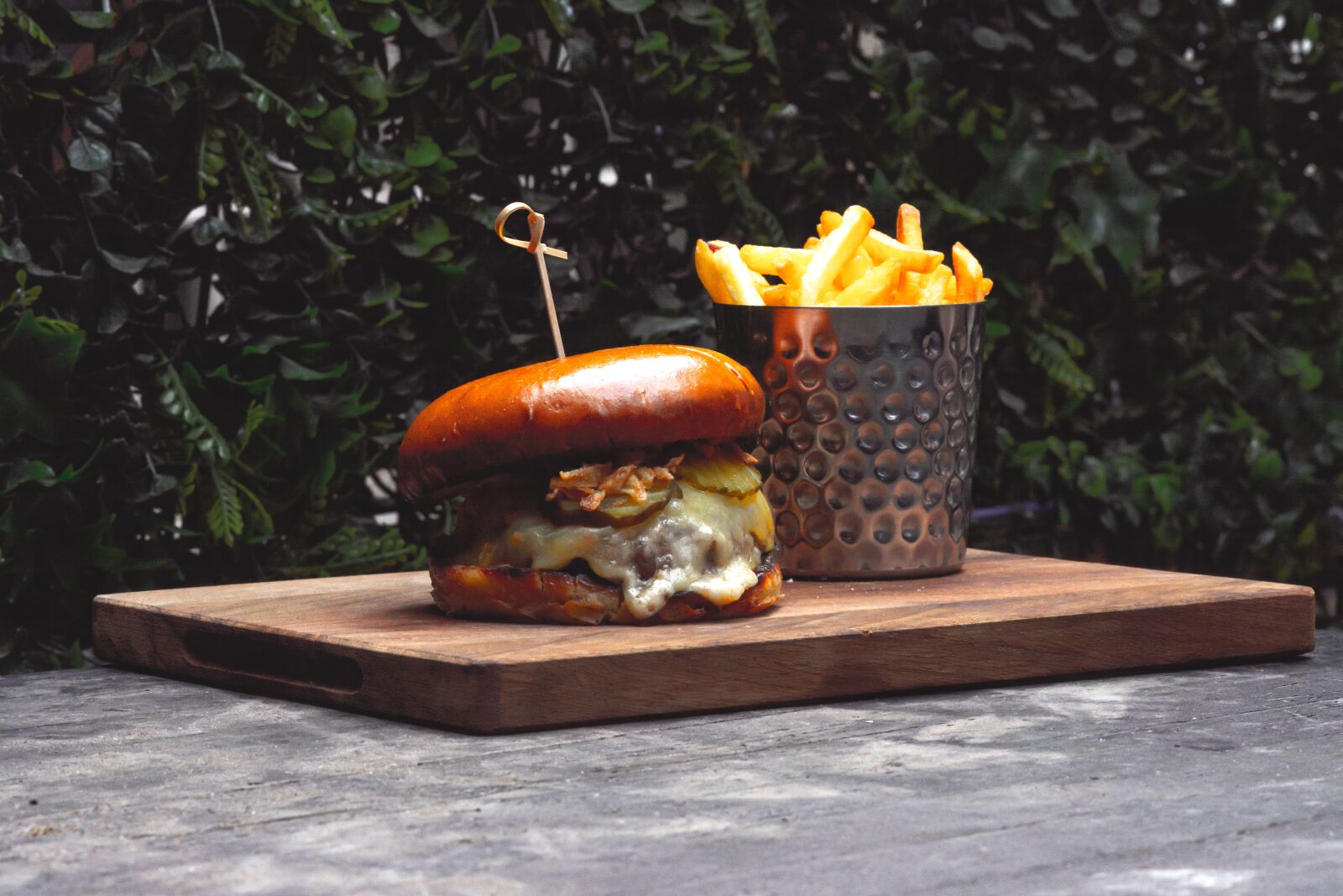 Nikon D7200 sample photo. Burger, food, kitchen photography