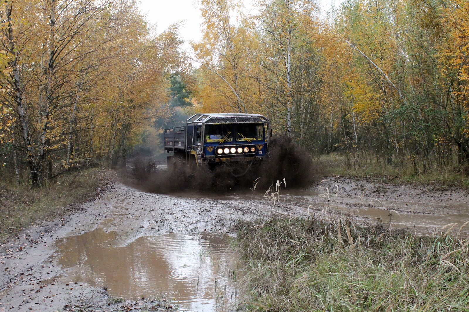 Canon EOS 1100D (EOS Rebel T3 / EOS Kiss X50) sample photo. One, truck, motorsport photography