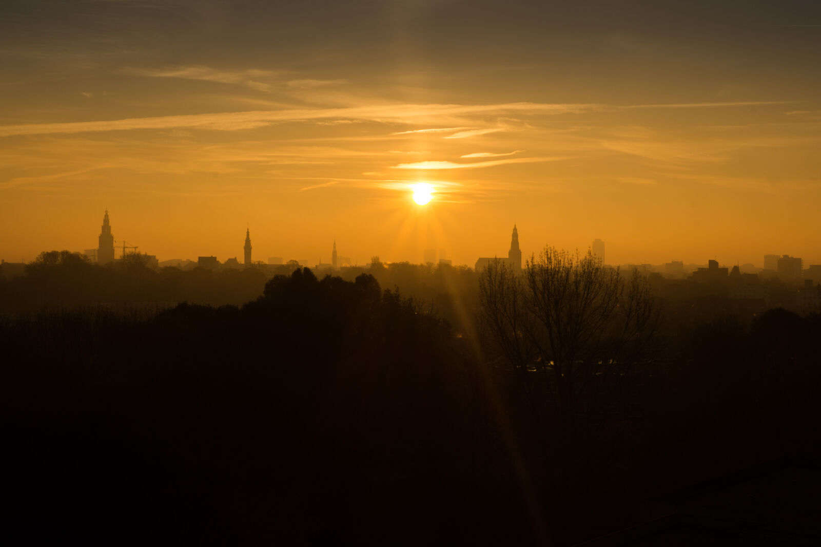 Sony DT 35mm F1.8 SAM sample photo. Sunset, sunrise, orange photography