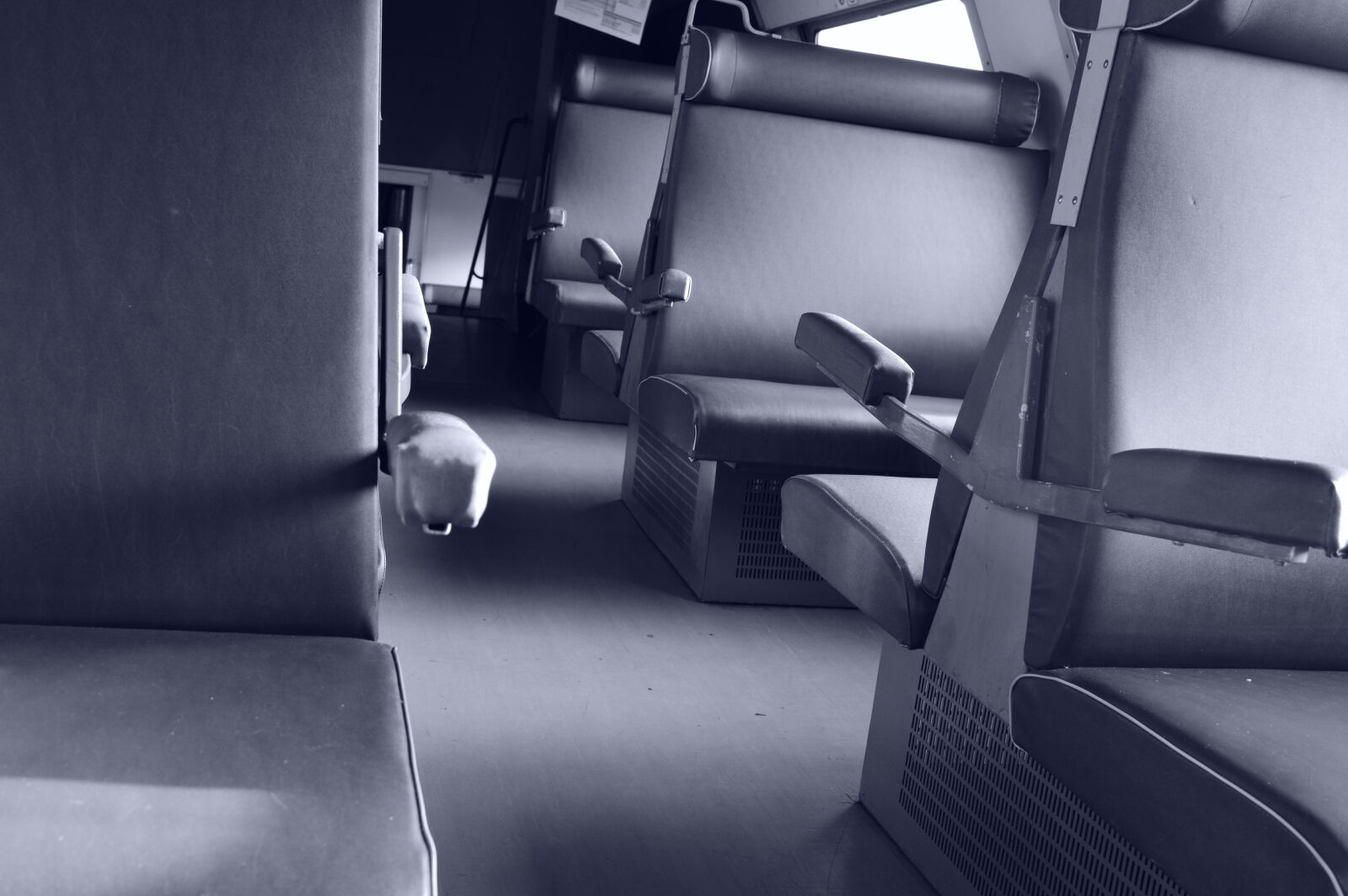 Nikon D3200 sample photo. Carriage, empty, interior, leather photography