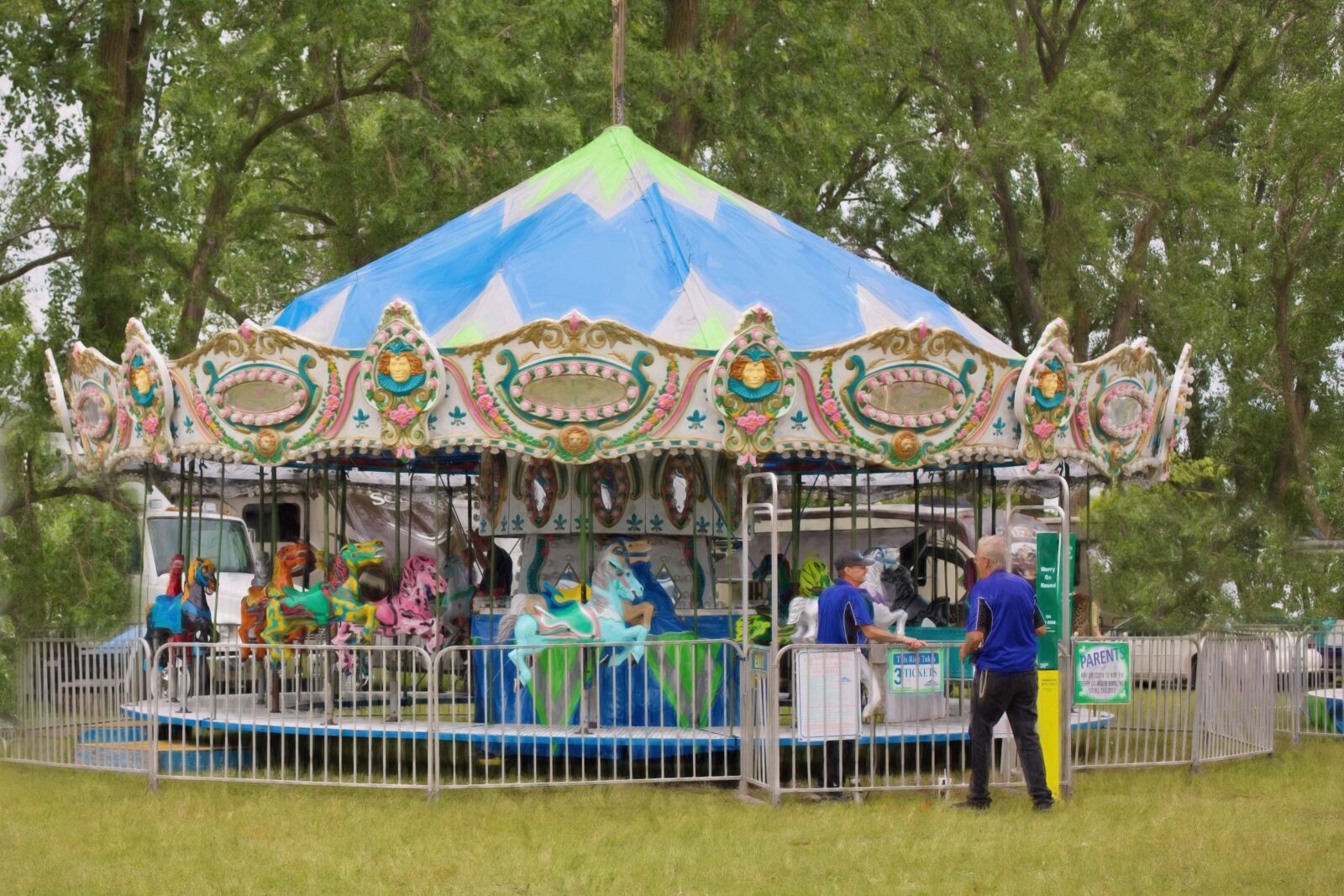 Canon EF 50mm F1.4 USM sample photo. Carousel horse, carousel, amusement photography