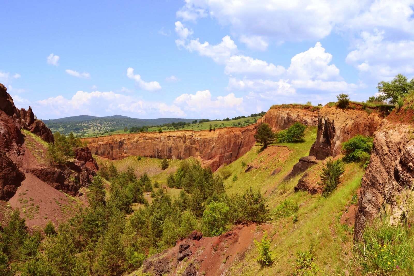 Nikon D3100 sample photo. Crater, racos, extinct volcano photography