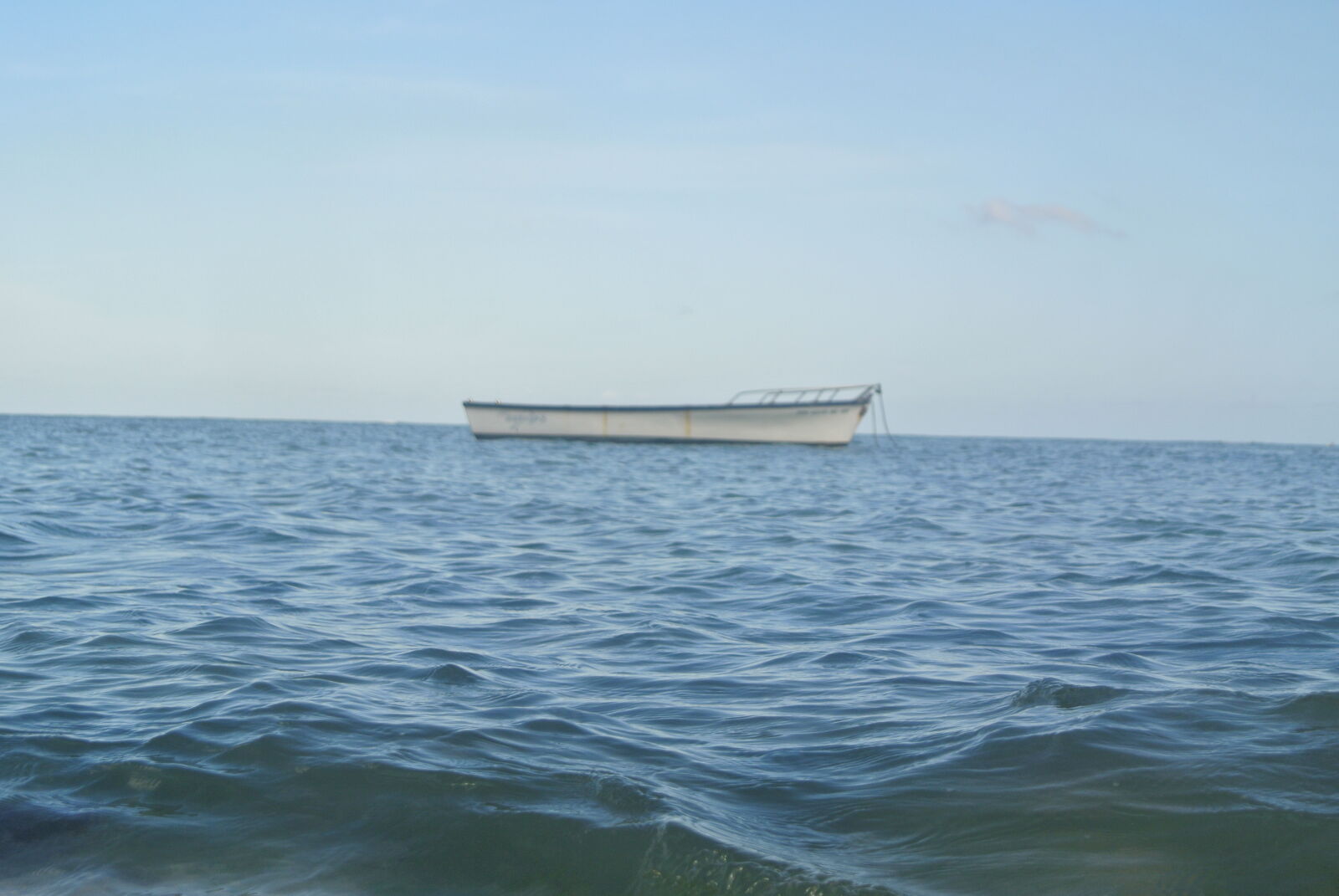 Nikon 1 J1 sample photo. Blue, water, boat photography