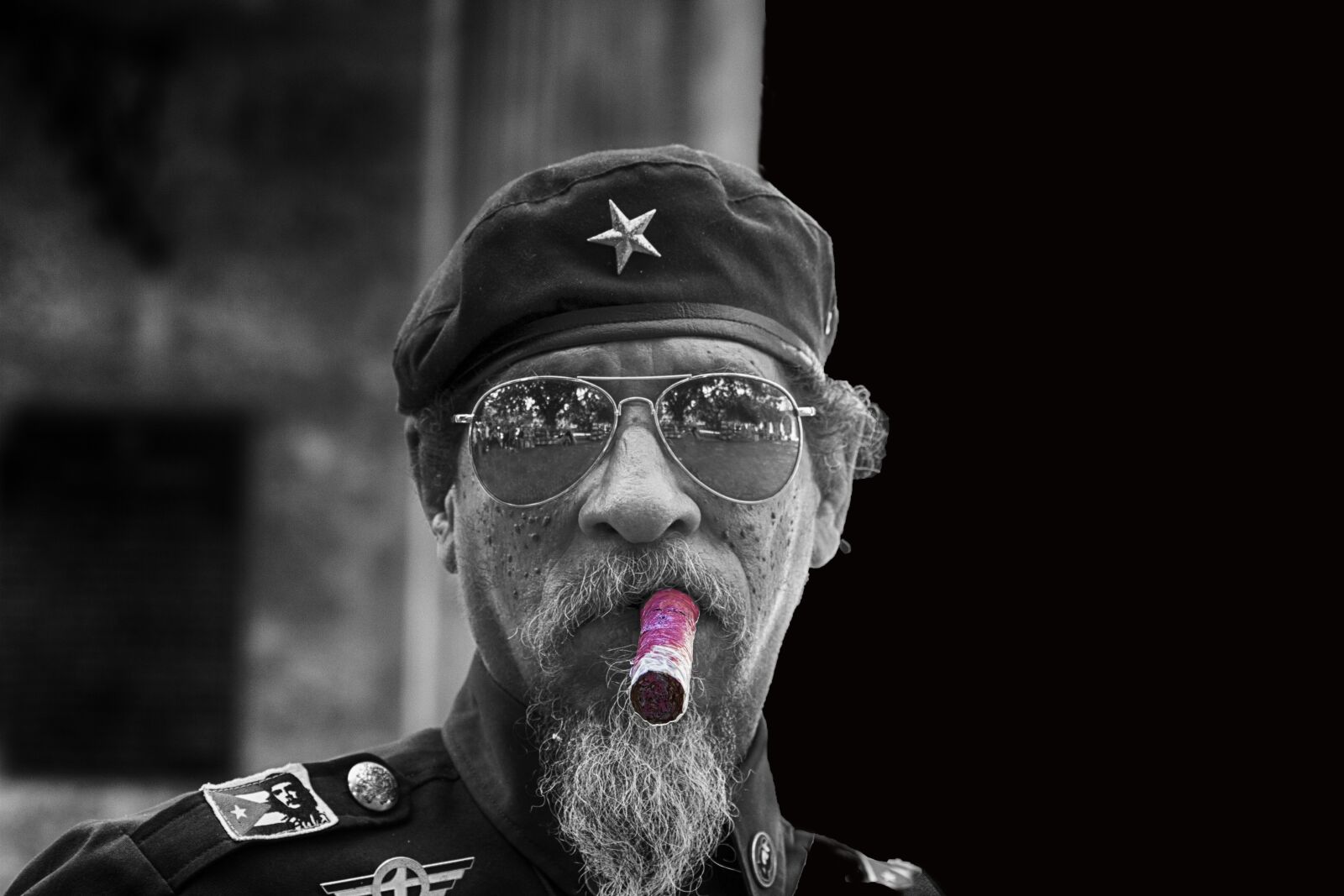 Canon EOS 7D + Canon EF 70-300mm F4-5.6L IS USM sample photo. Havana, cigar, black and photography