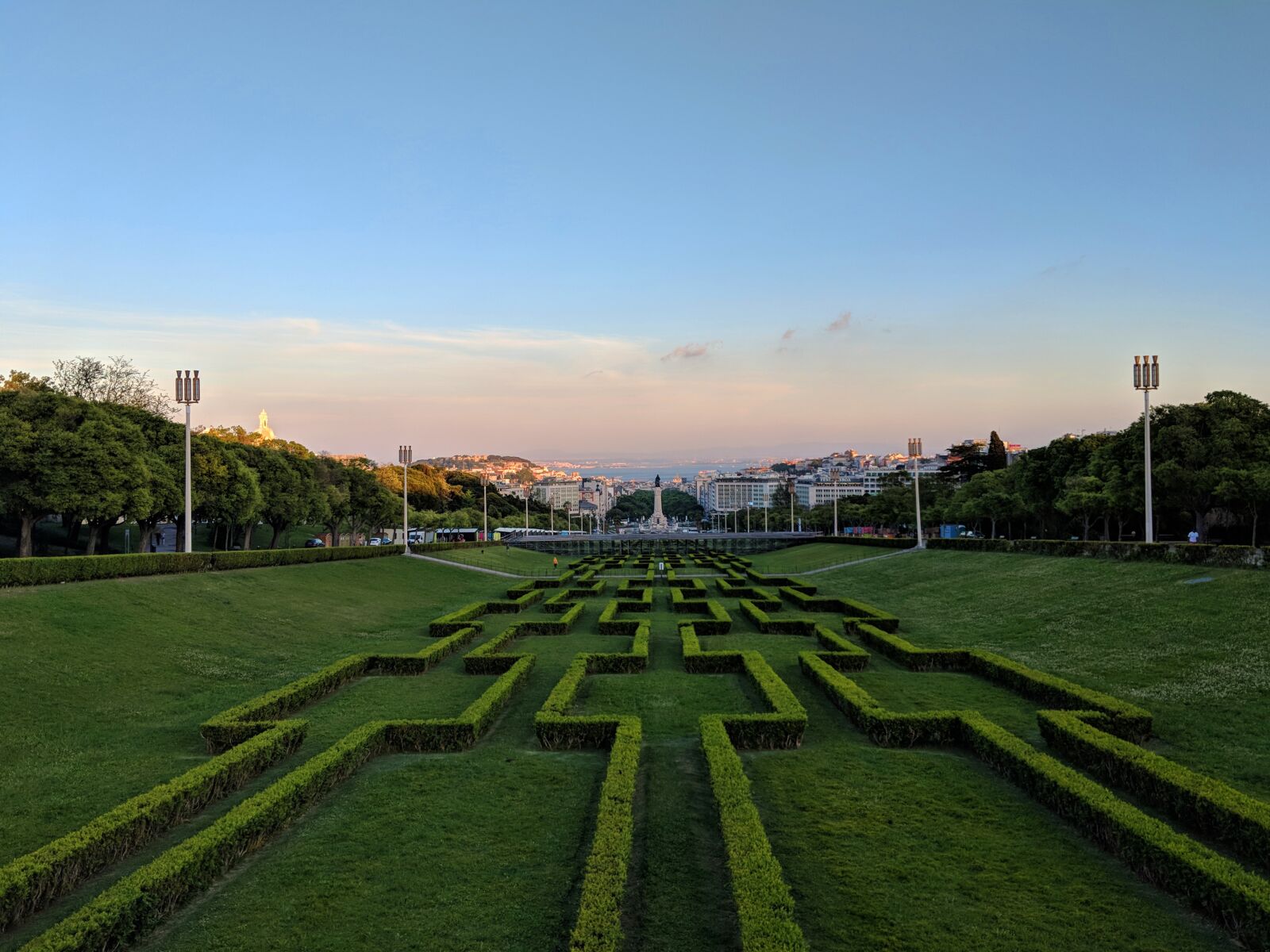 Google Pixel 2 sample photo. Lisbon, portugal, capital photography