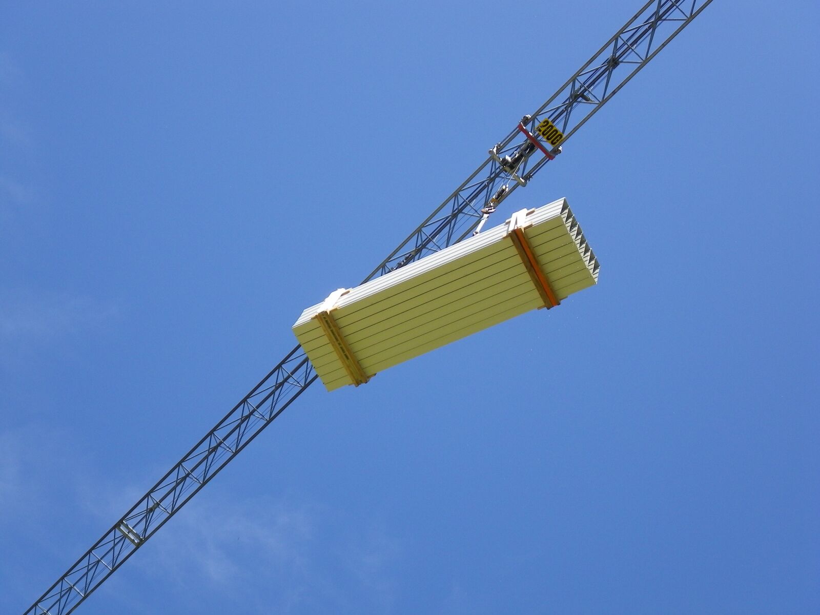Pentax Optio W90 sample photo. Site, crane, transport photography