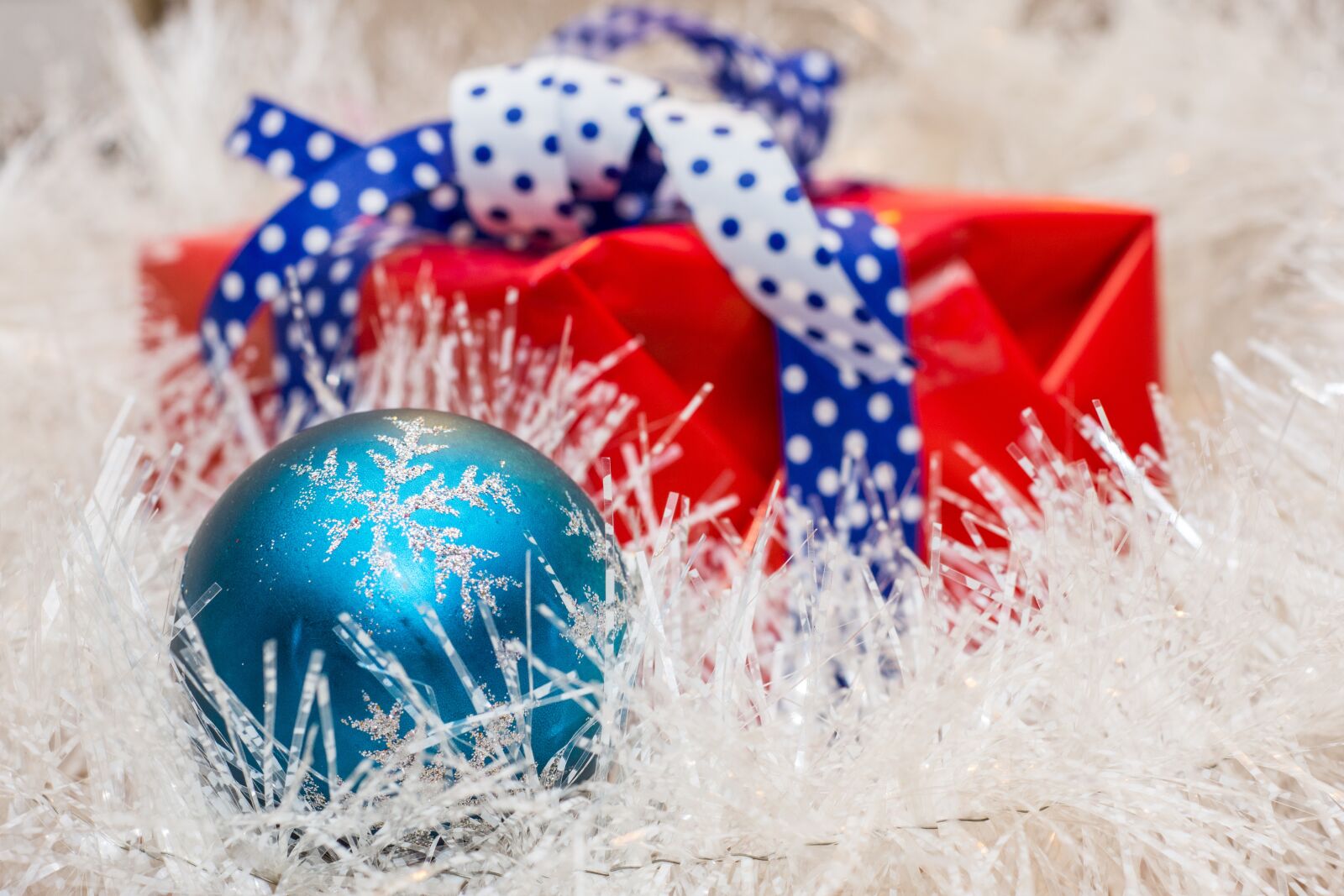 Nikon D7200 sample photo. Christmas presents, happy new photography