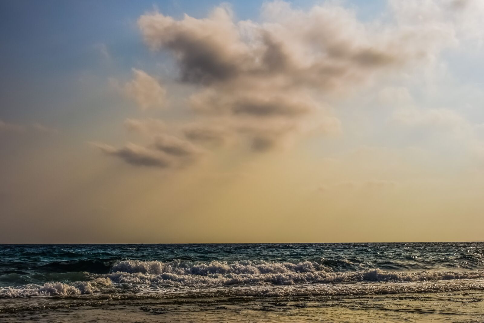 Nikon D3300 sample photo. Sea, sky, clouds photography