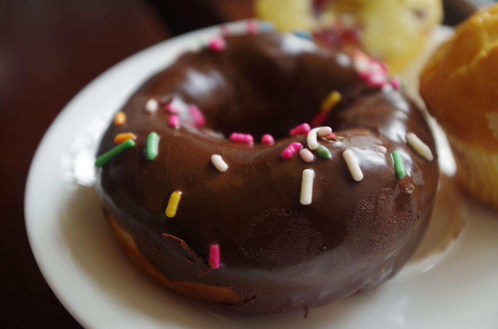Pentax K-50 sample photo. Donuts, dessert, dim sum photography