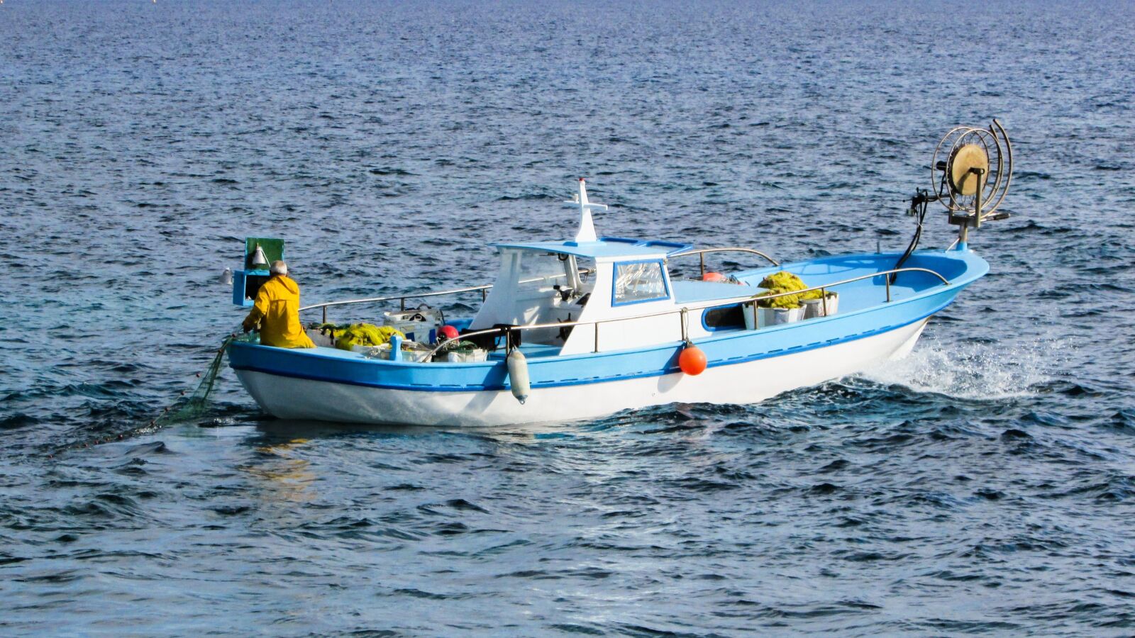 Canon PowerShot SX400 IS sample photo. Fishing, fishing boat, boat photography