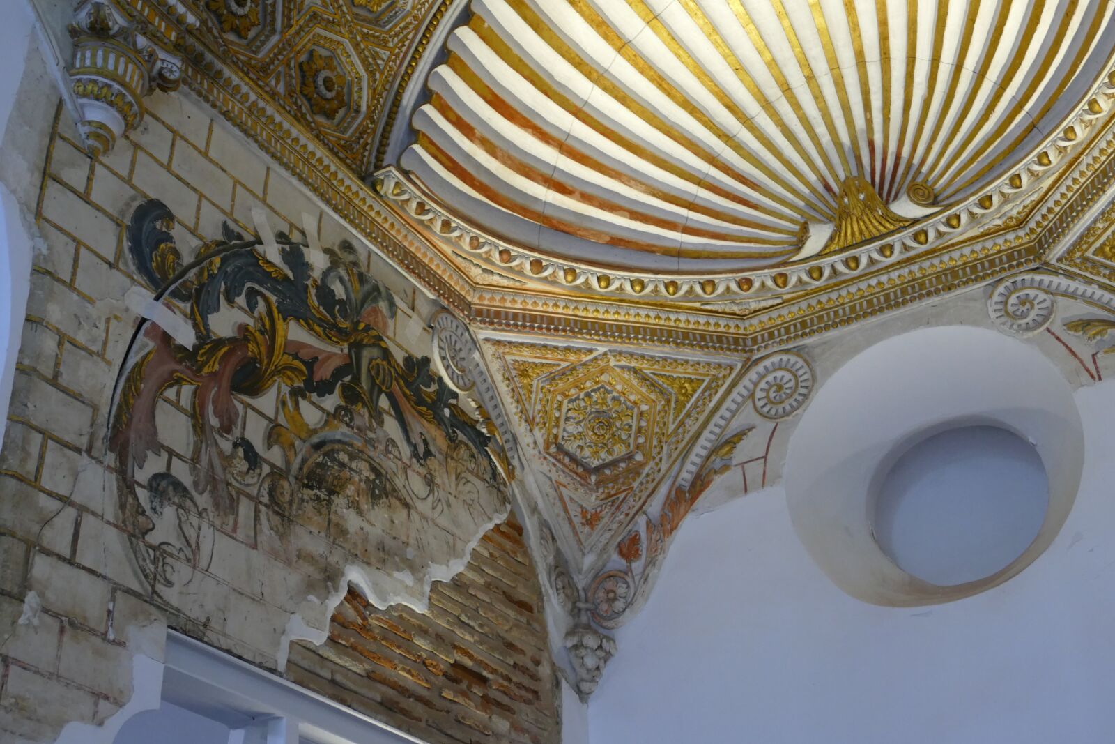 Panasonic Lumix DMC-FZ1000 sample photo. Synagogue, religion, jewish photography
