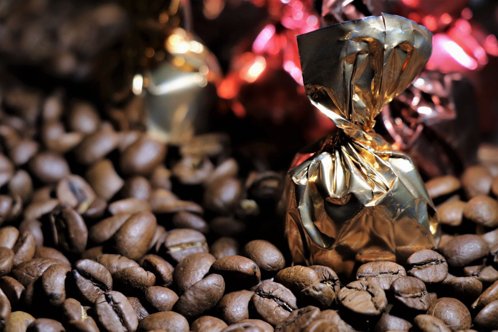 Canon EOS 77D (EOS 9000D / EOS 770D) sample photo. Coffee, grain, food photography