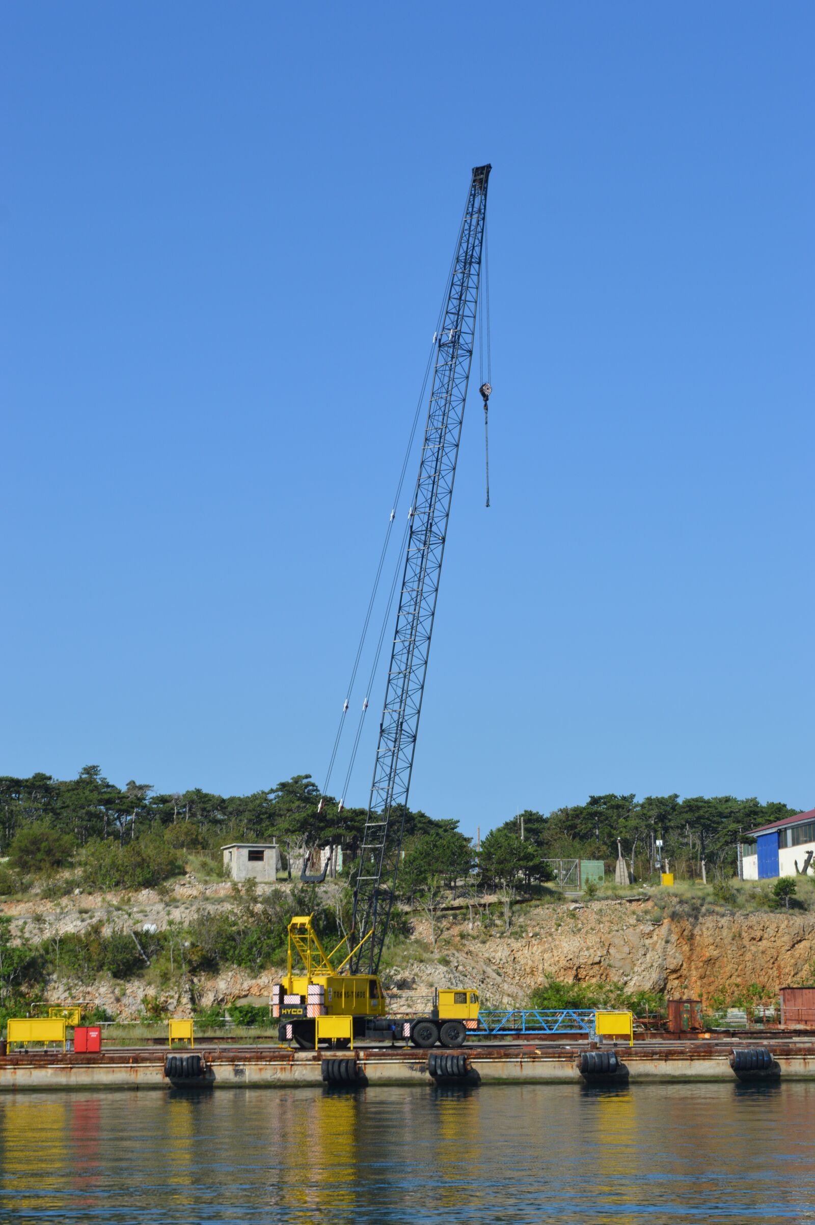 Nikon D3200 sample photo. Sea, industry, cran photography