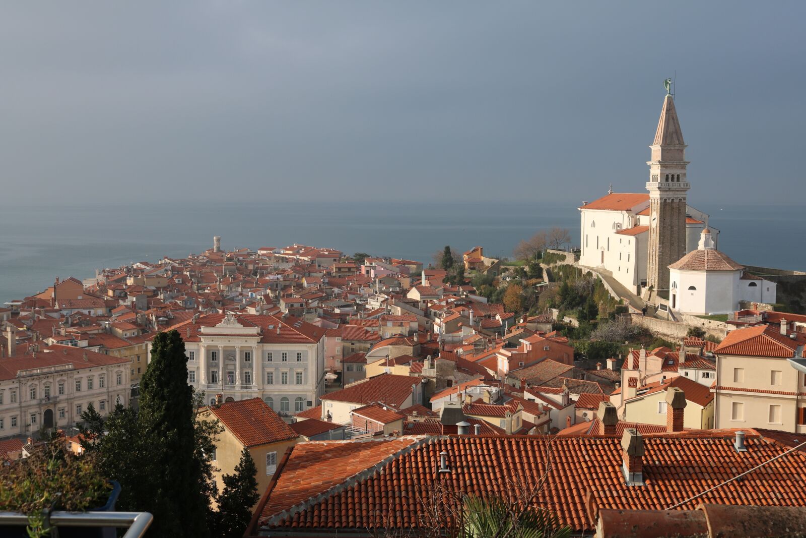 Canon EOS 750D (EOS Rebel T6i / EOS Kiss X8i) sample photo. Slovenia, piran, architecture photography