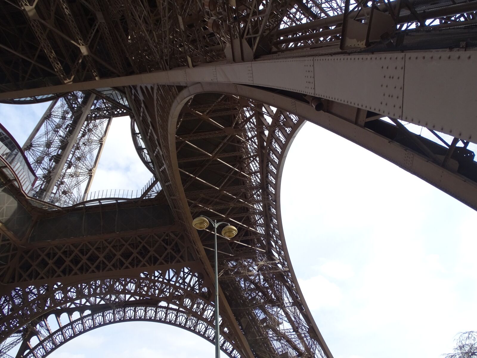 Sony Cyber-shot DSC-HX400V sample photo. Eiffel tower, paris, looking photography