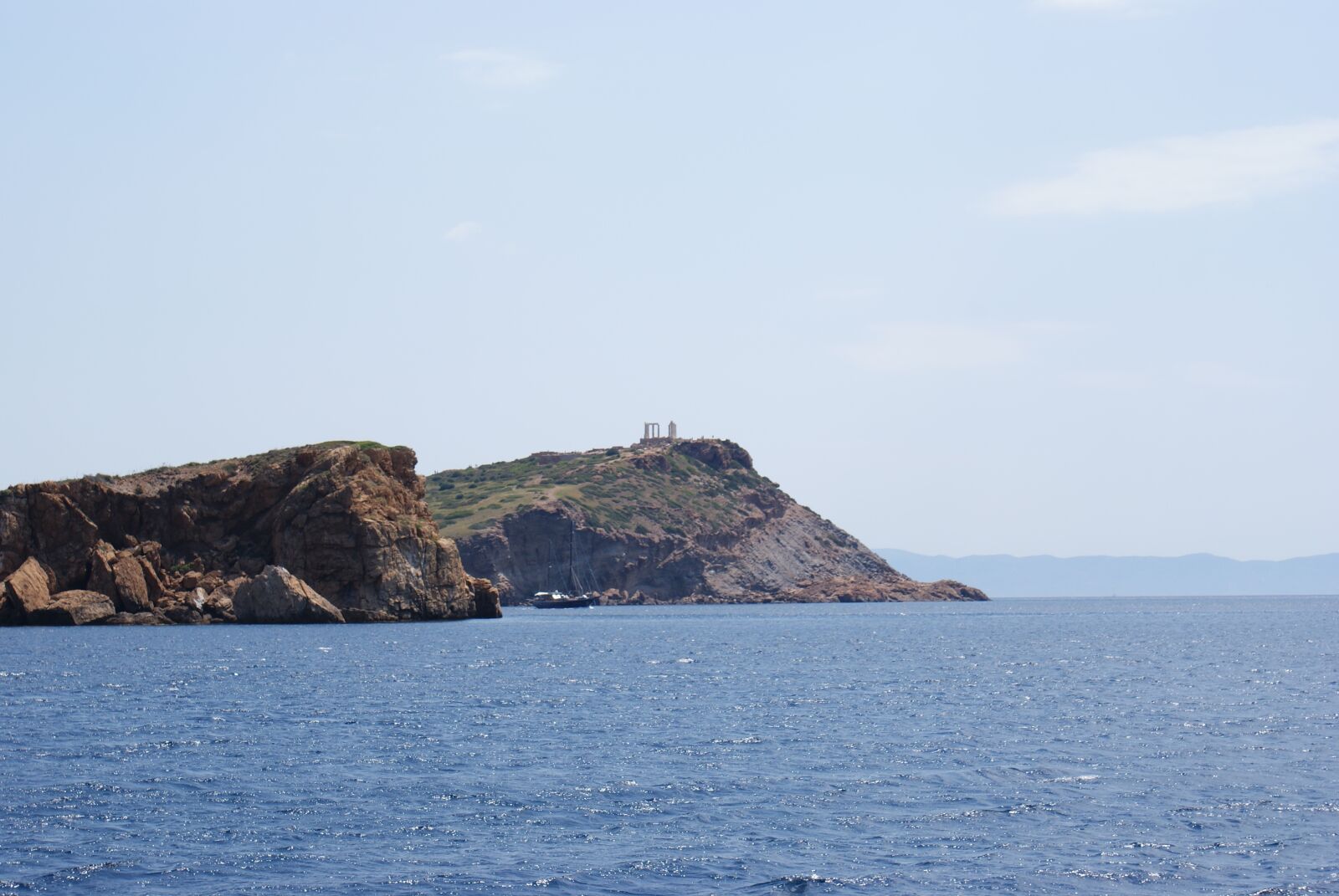 Sony Alpha DSLR-A200 sample photo. Temple, attica, sounion photography