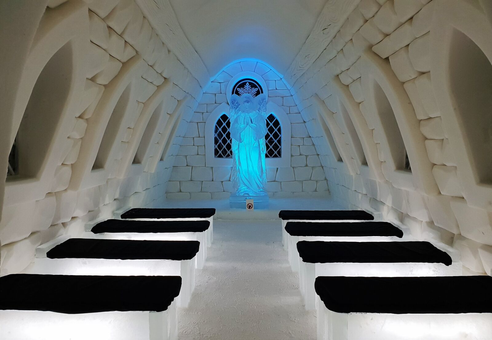 Samsung Galaxy S9 sample photo. Snowhotel, chapel, sculpture photography