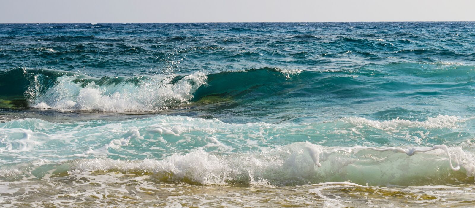 Nikon D3300 sample photo. Waves, wind, crushing photography