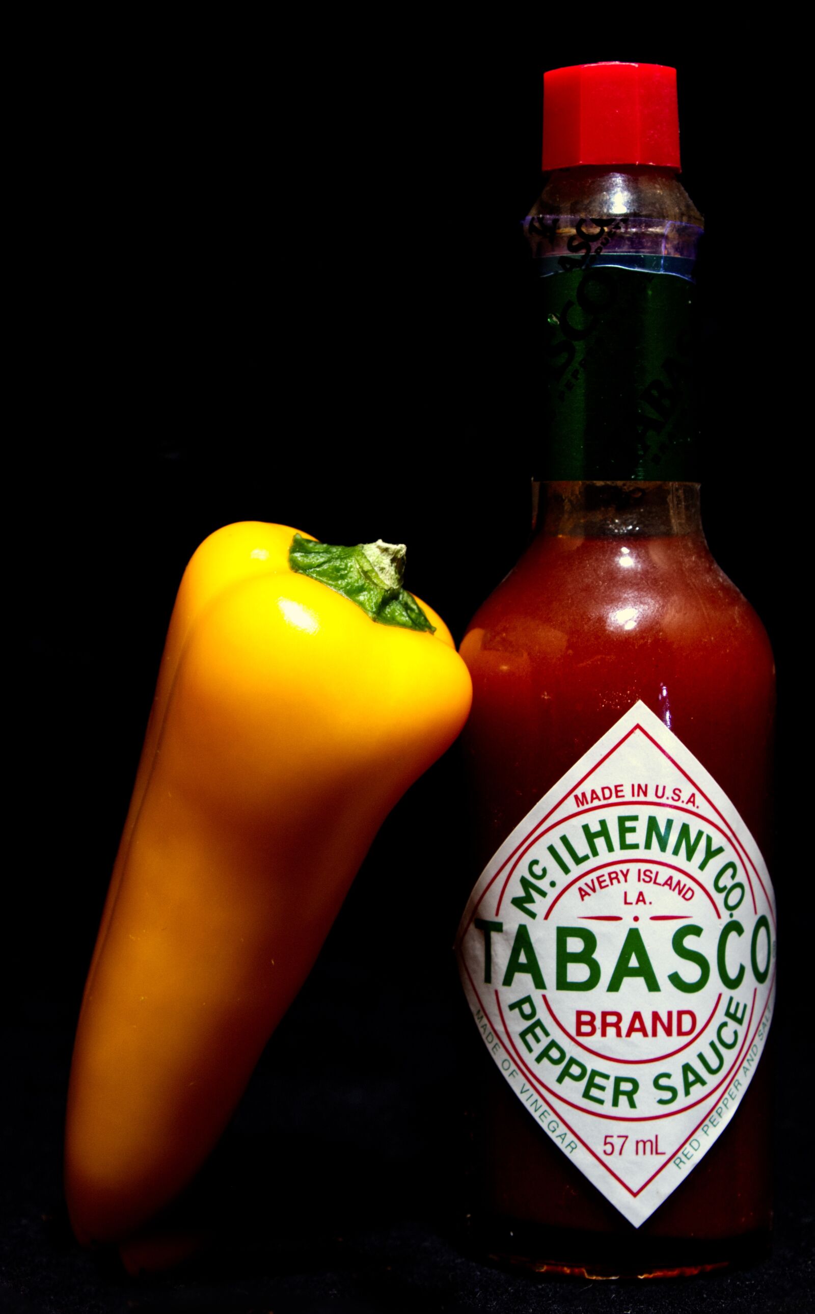 Canon EOS 1300D (EOS Rebel T6 / EOS Kiss X80) sample photo. Tabasco, kitchen, food photography