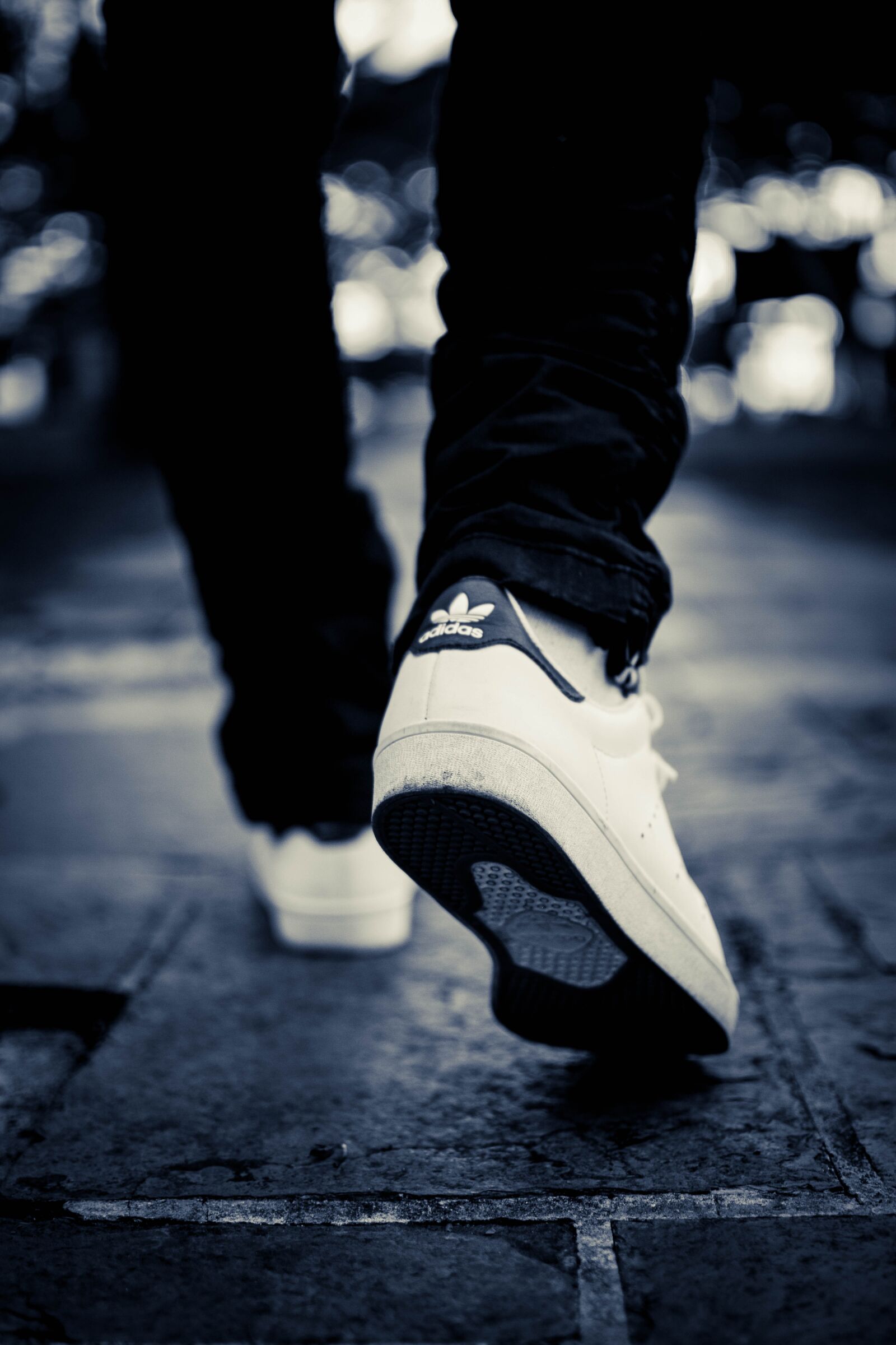 Nikon D5300 sample photo. Urban, walking, street photography
