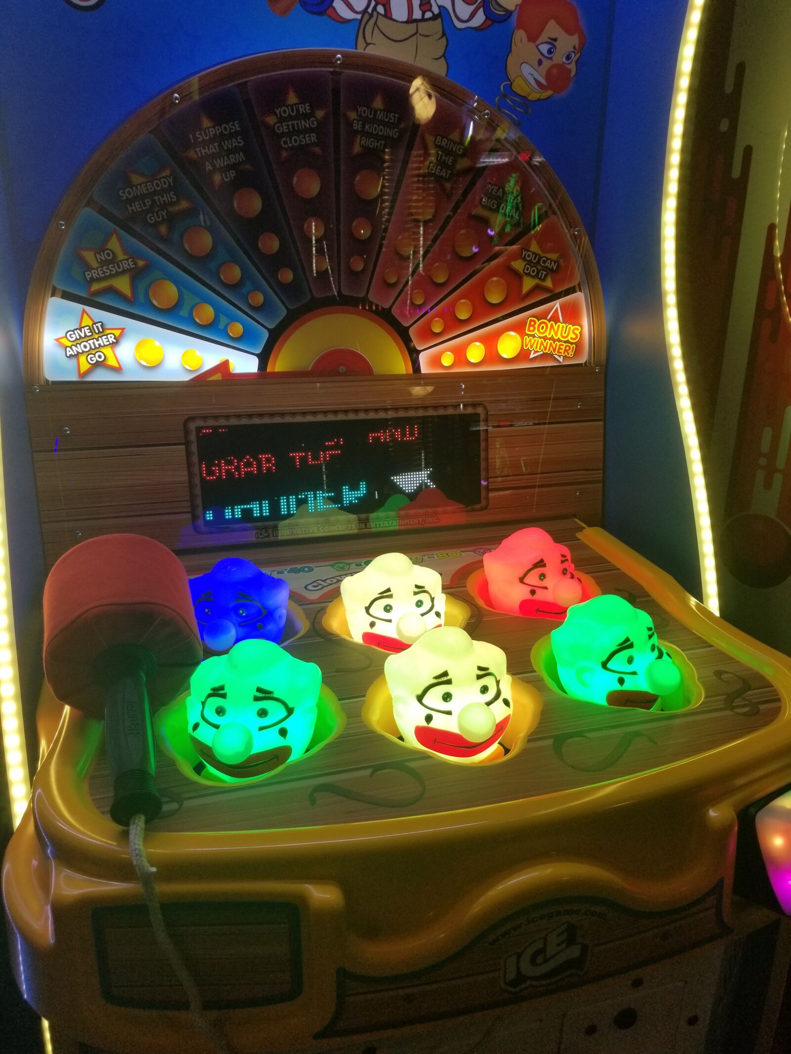 Samsung Galaxy S8 Active sample photo. Clowns, arcade, games photography